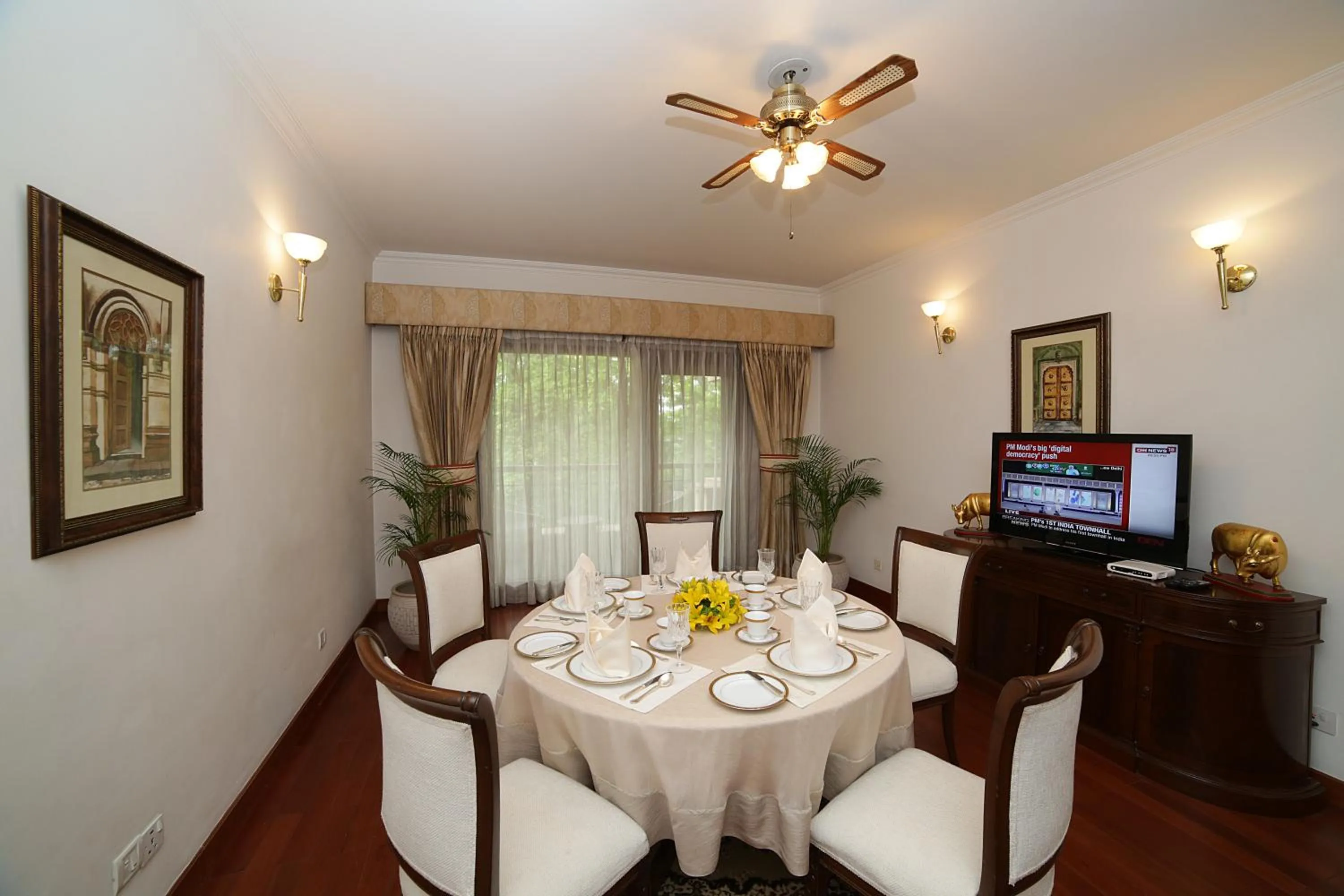 Dining area in Jaypee Palace Hotel