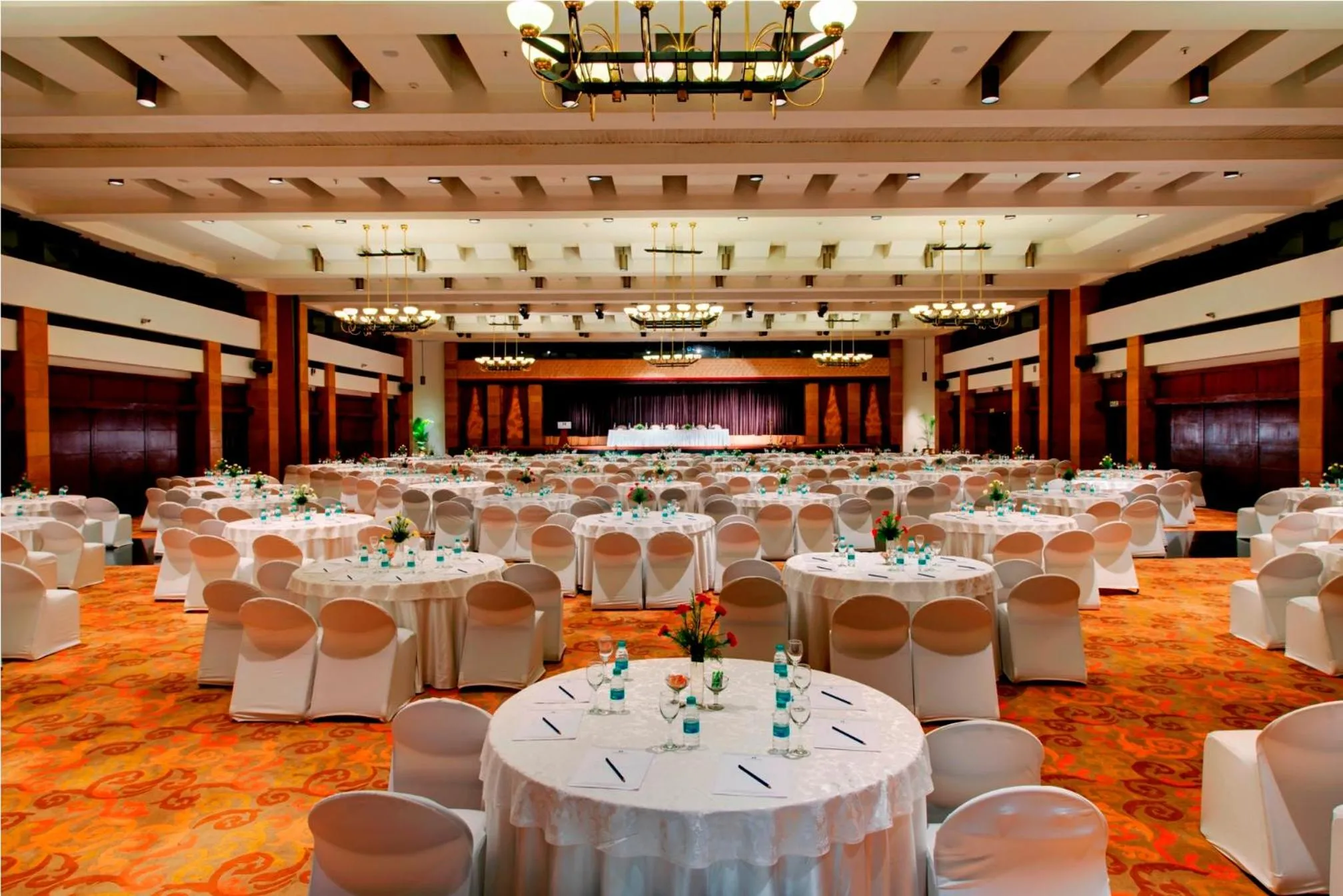 Business facilities in Jaypee Palace Hotel