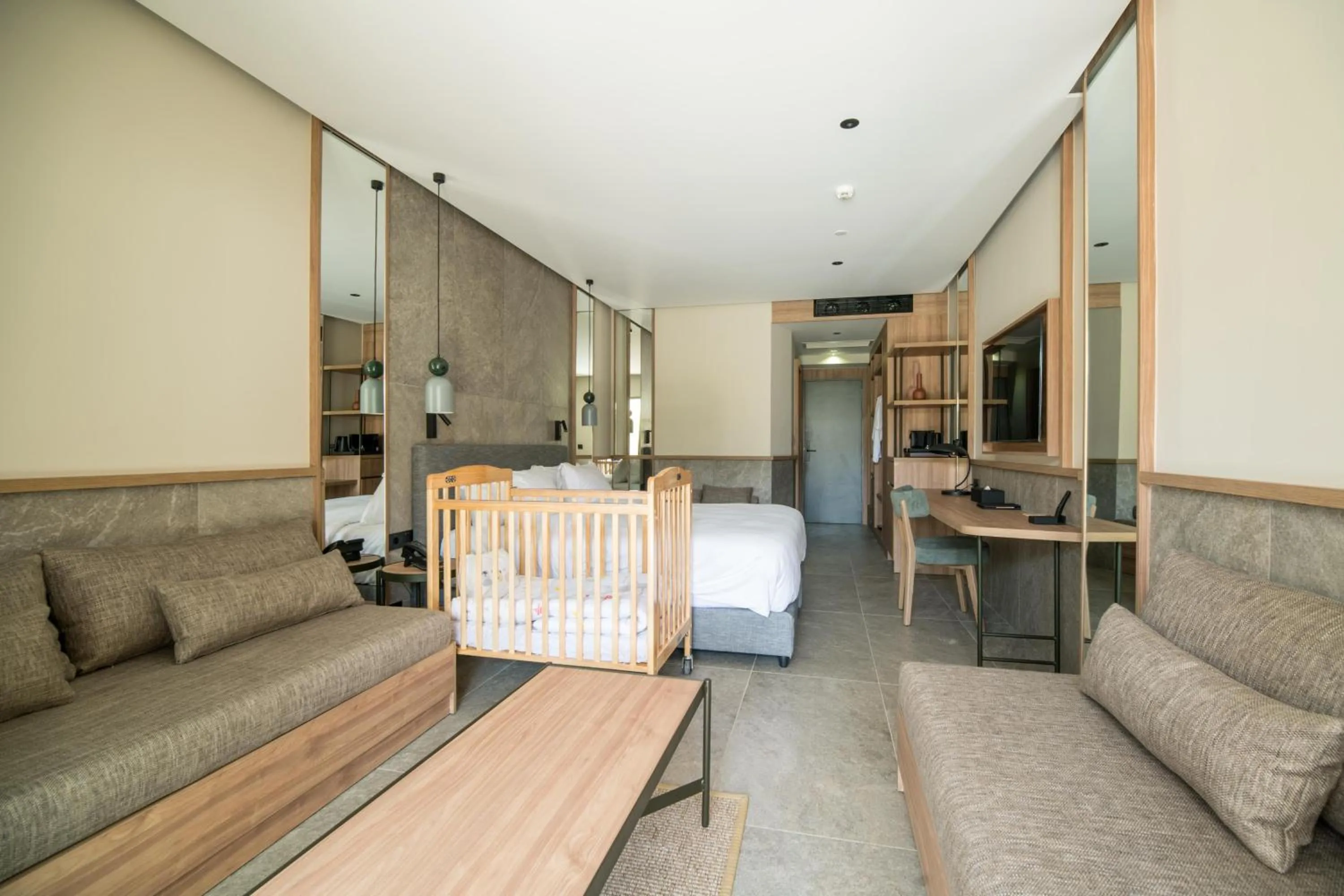 Photo of the whole room in KING MINOS RETREAT Resort & Spa