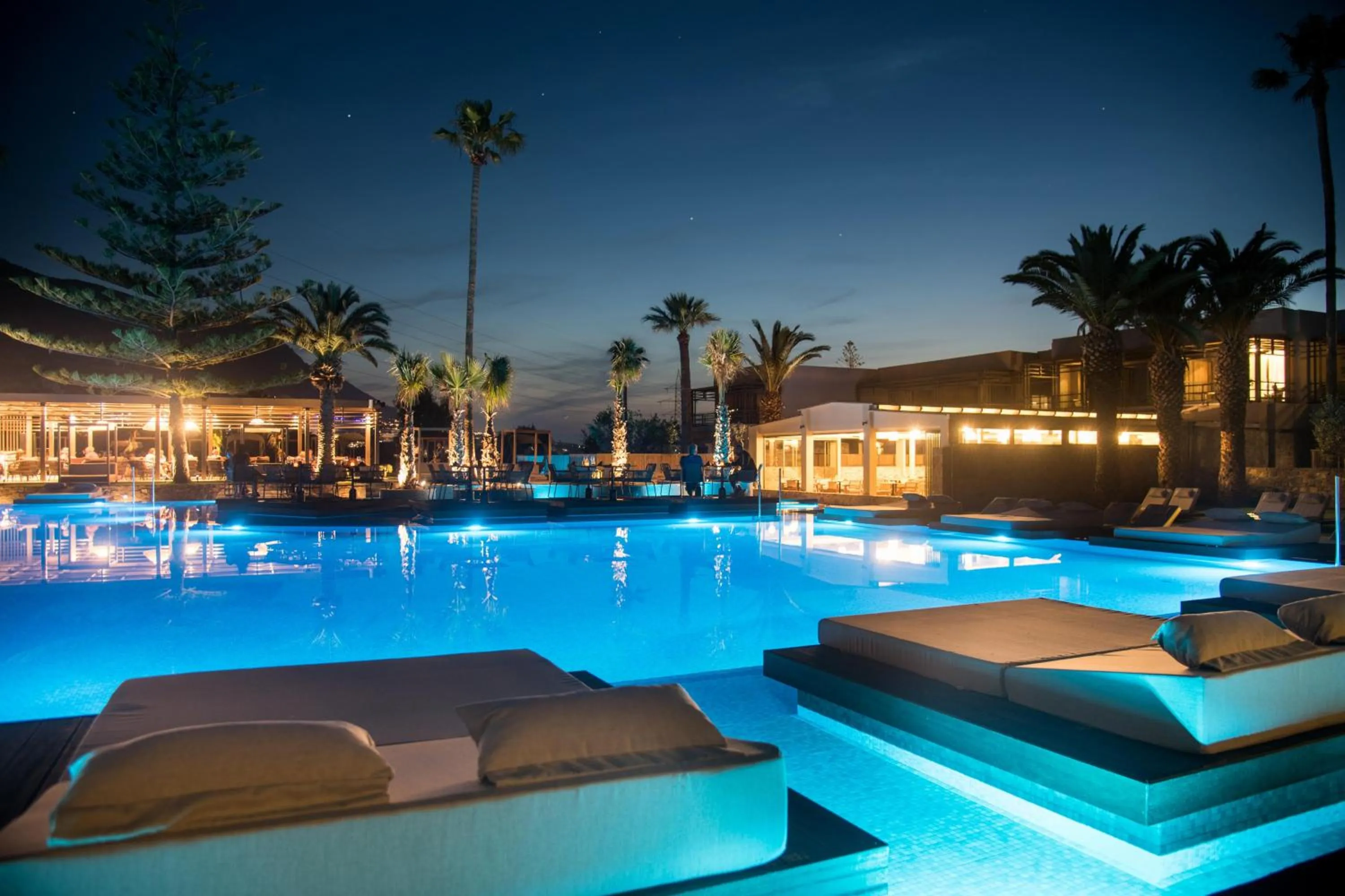 Swimming pool in KING MINOS RETREAT Resort & Spa