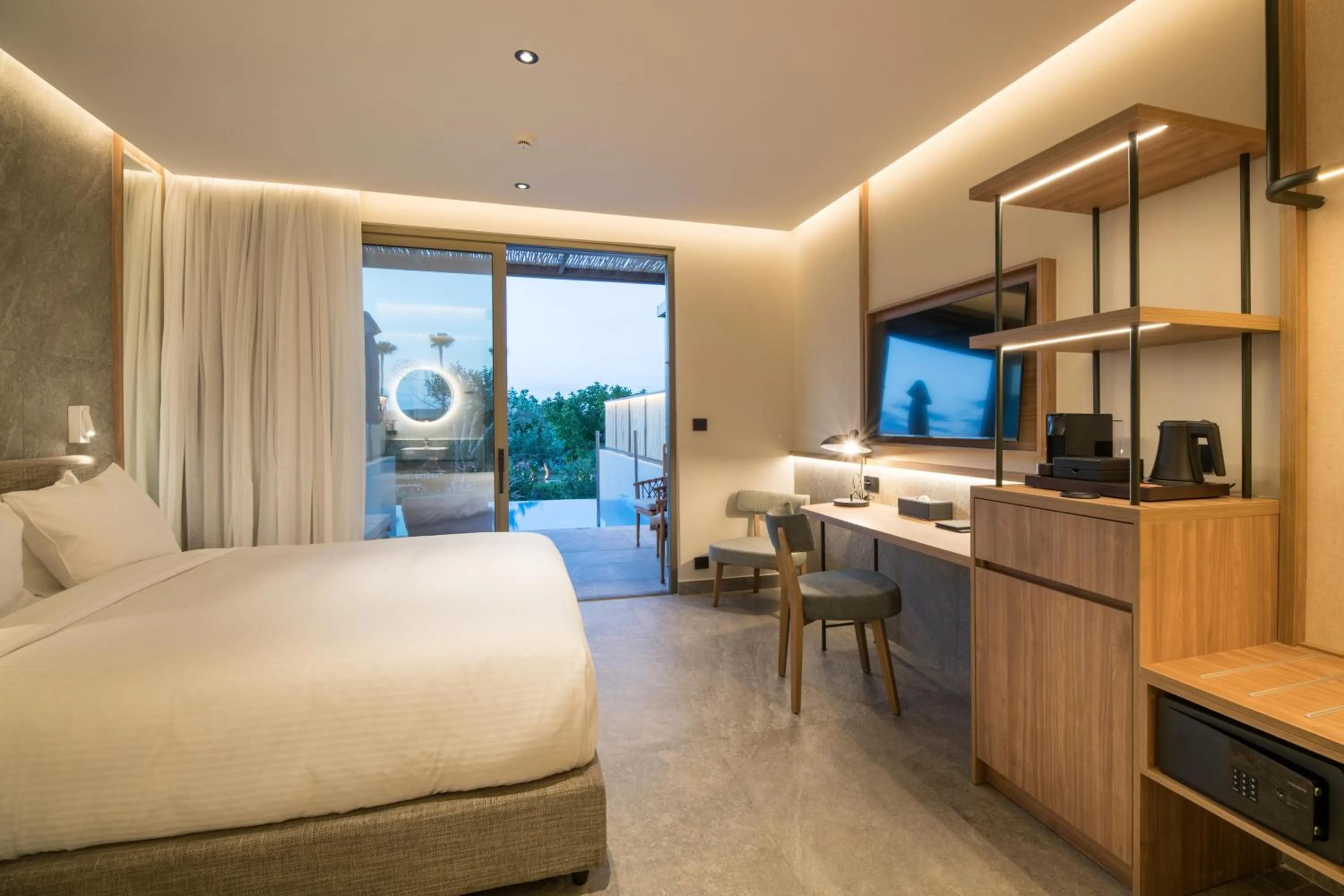 Photo of the whole room, Bed in KING MINOS RETREAT Resort & Spa