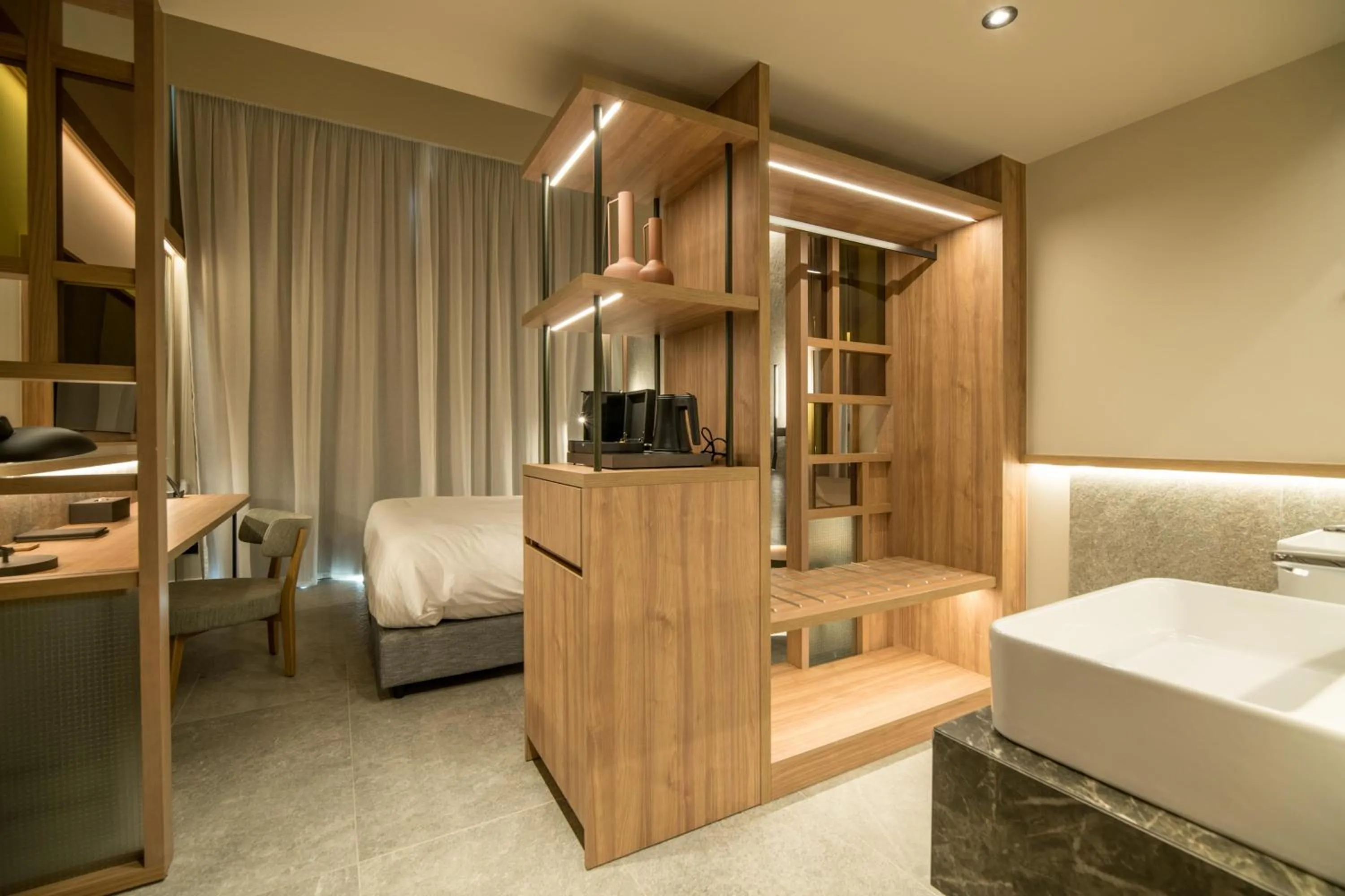 Photo of the whole room, Bed in KING MINOS RETREAT Resort & Spa