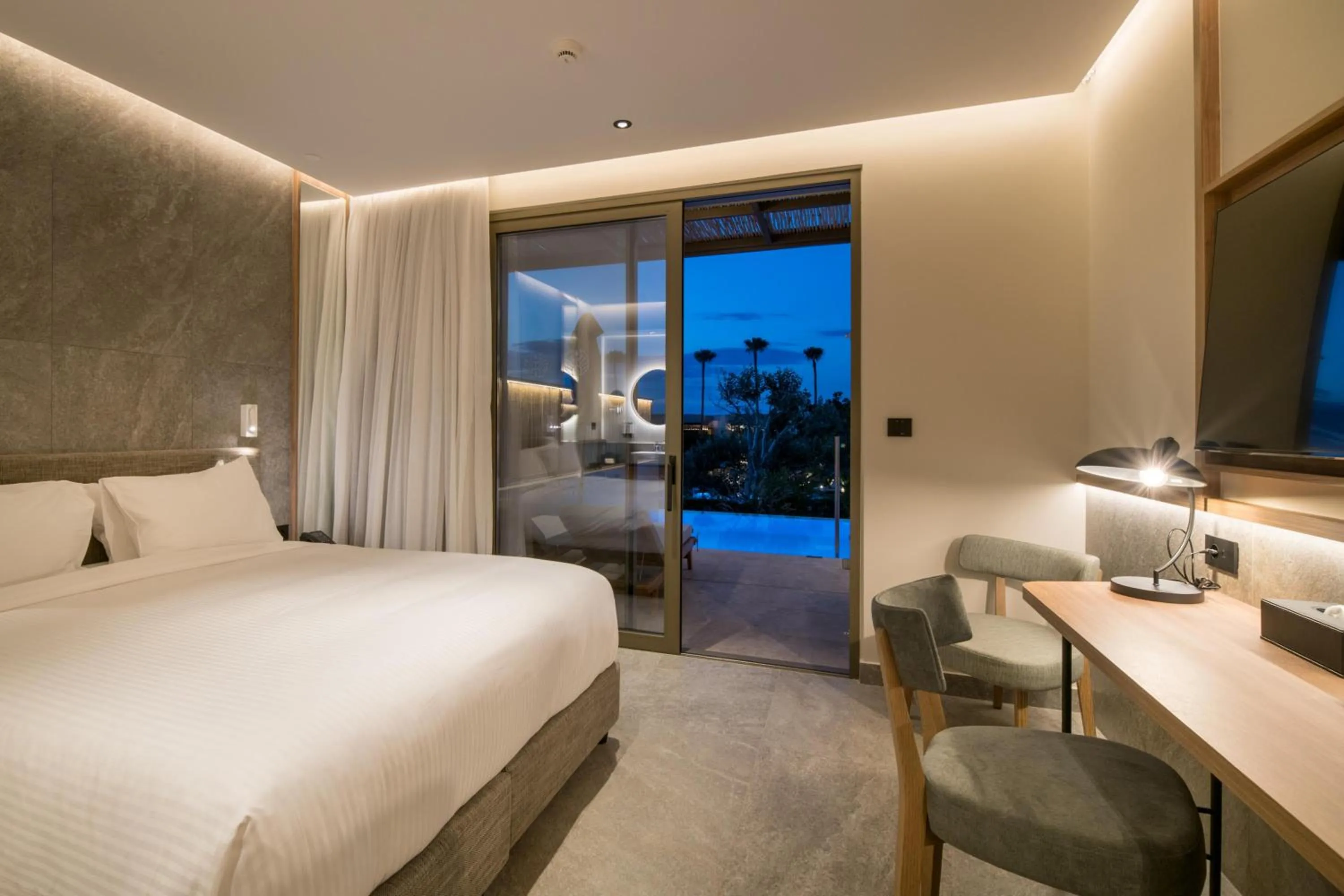 Photo of the whole room, Bed in KING MINOS RETREAT Resort & Spa