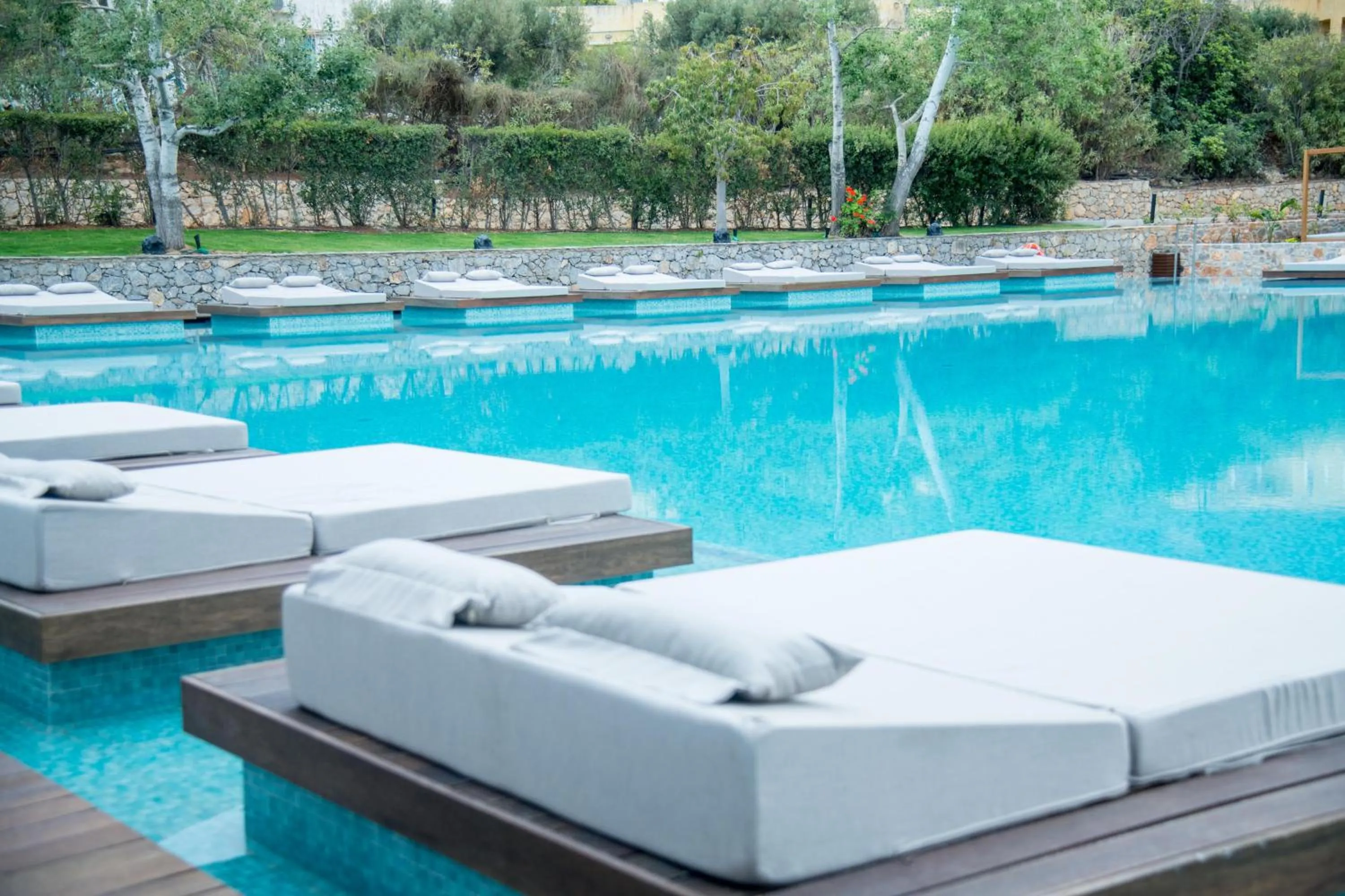 Swimming pool in KING MINOS RETREAT Resort & Spa