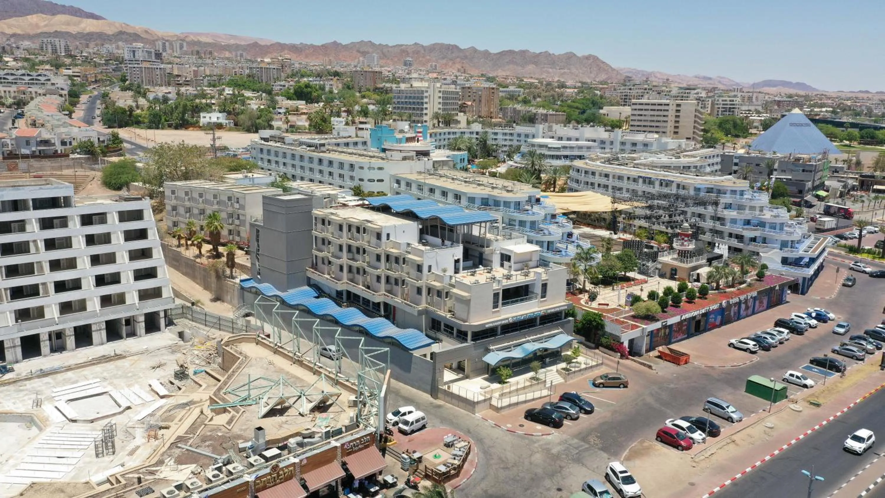 Bird's eye view in HI - Eilat Hostel