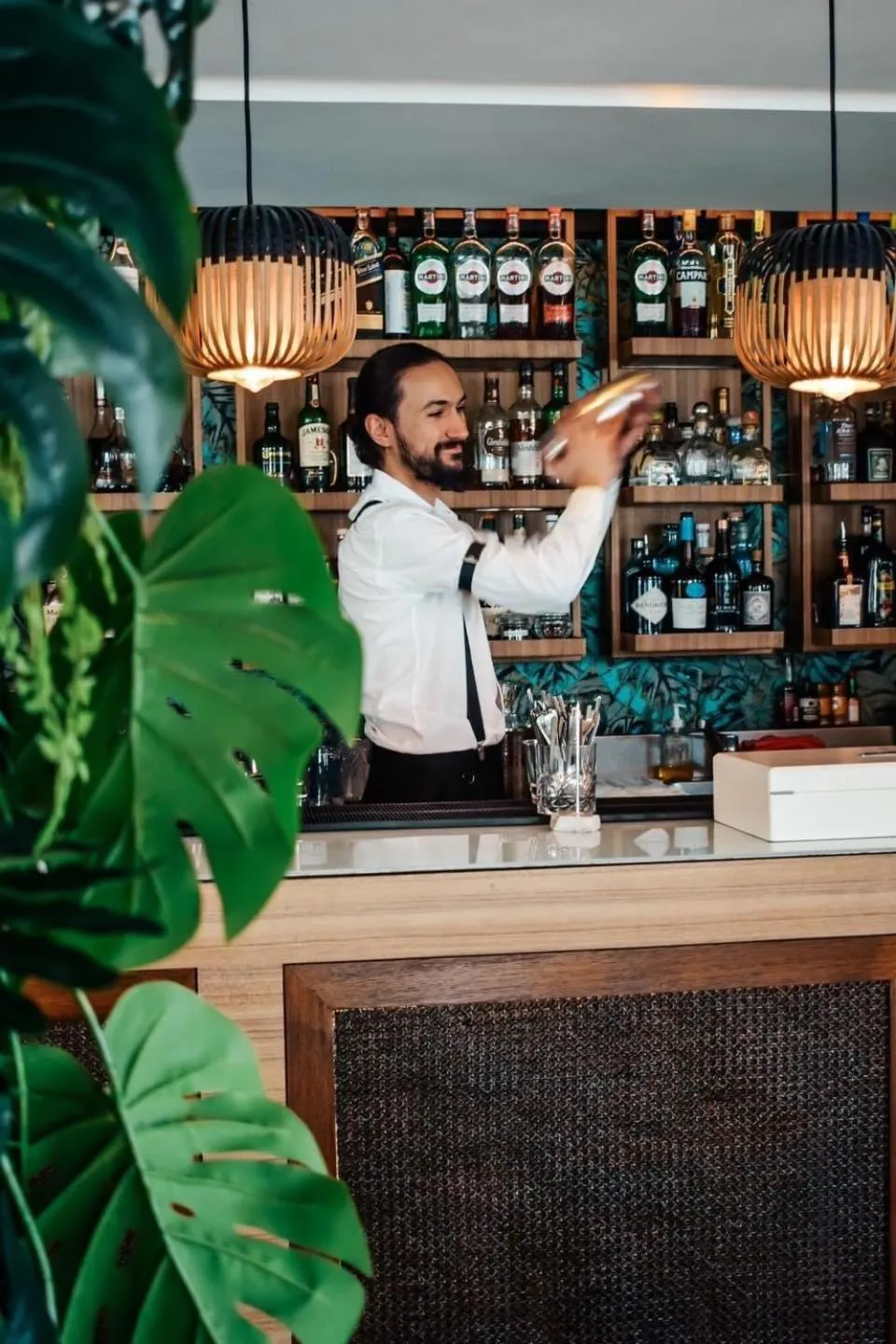 Lounge or bar in Five Seas by Inwood Hotels