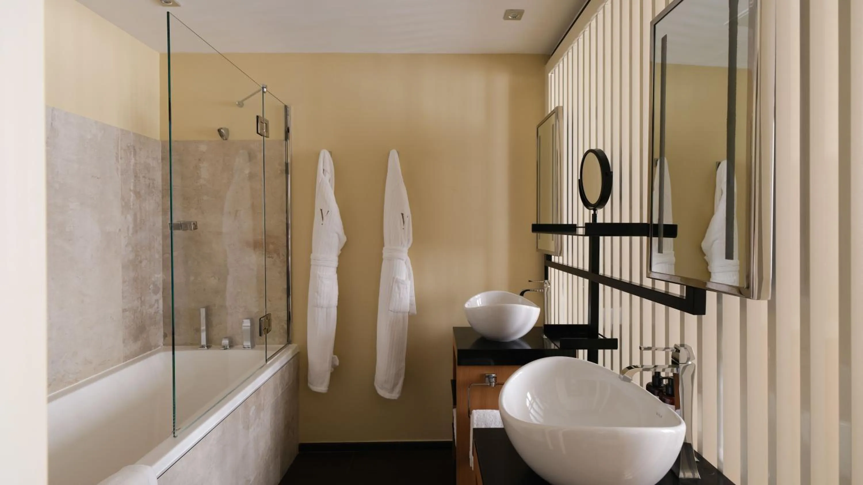 Bathroom in Five Seas by Inwood Hotels