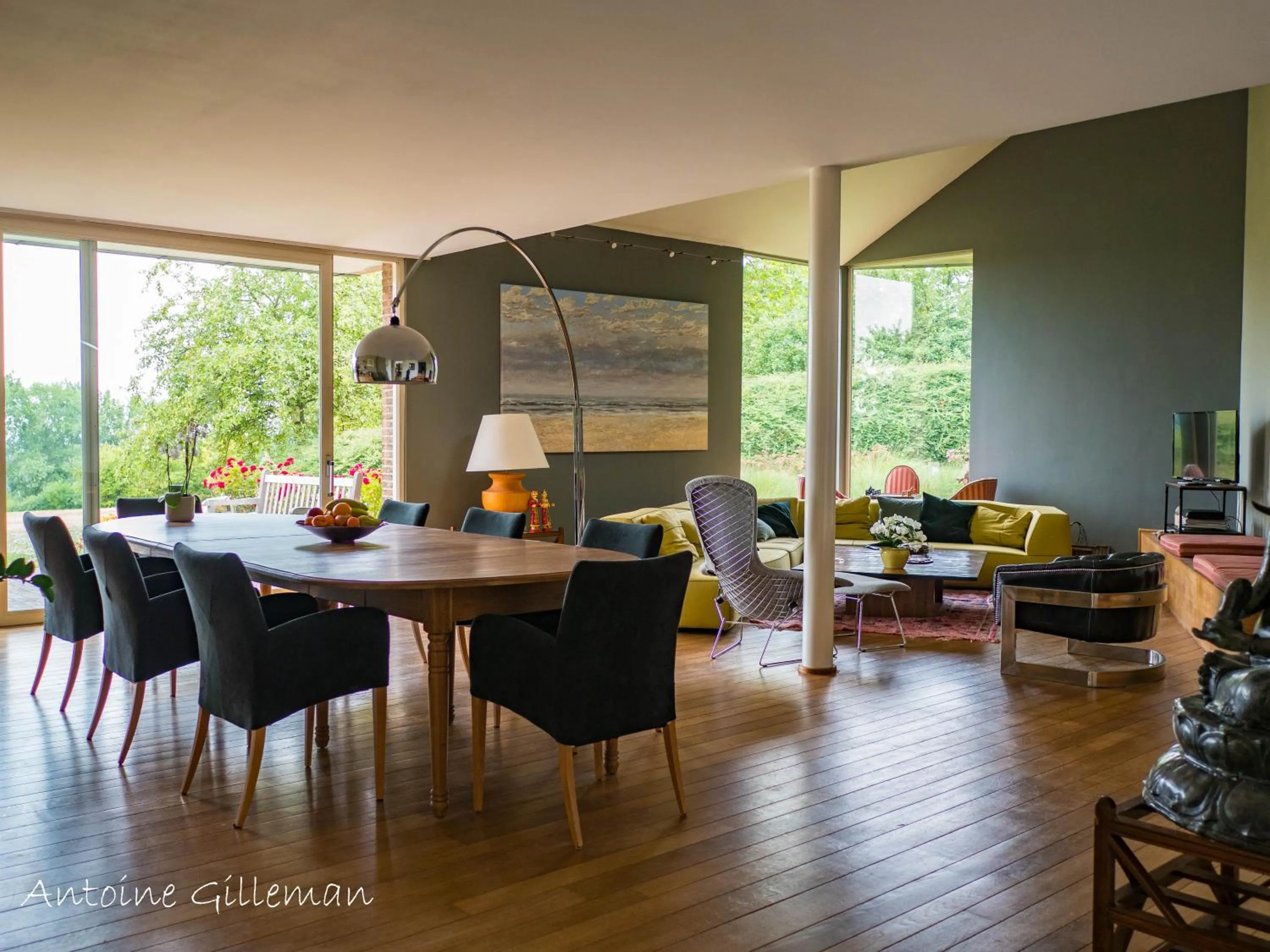Living room in La Petite Bruyere De Renaix