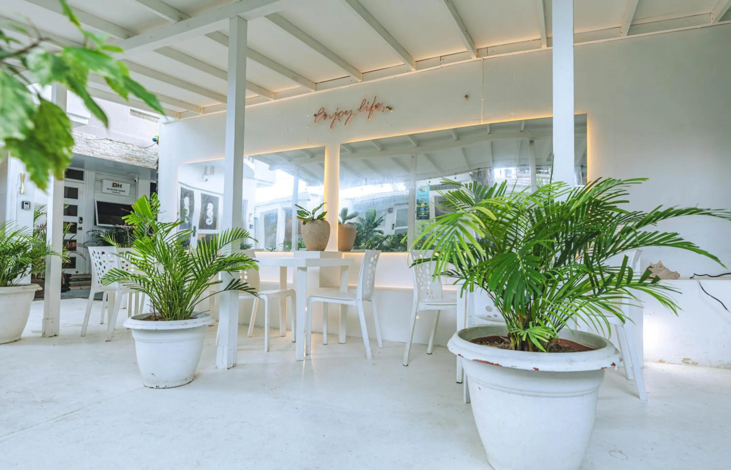 Facade/entrance in Ataraxy Hotel Boutique