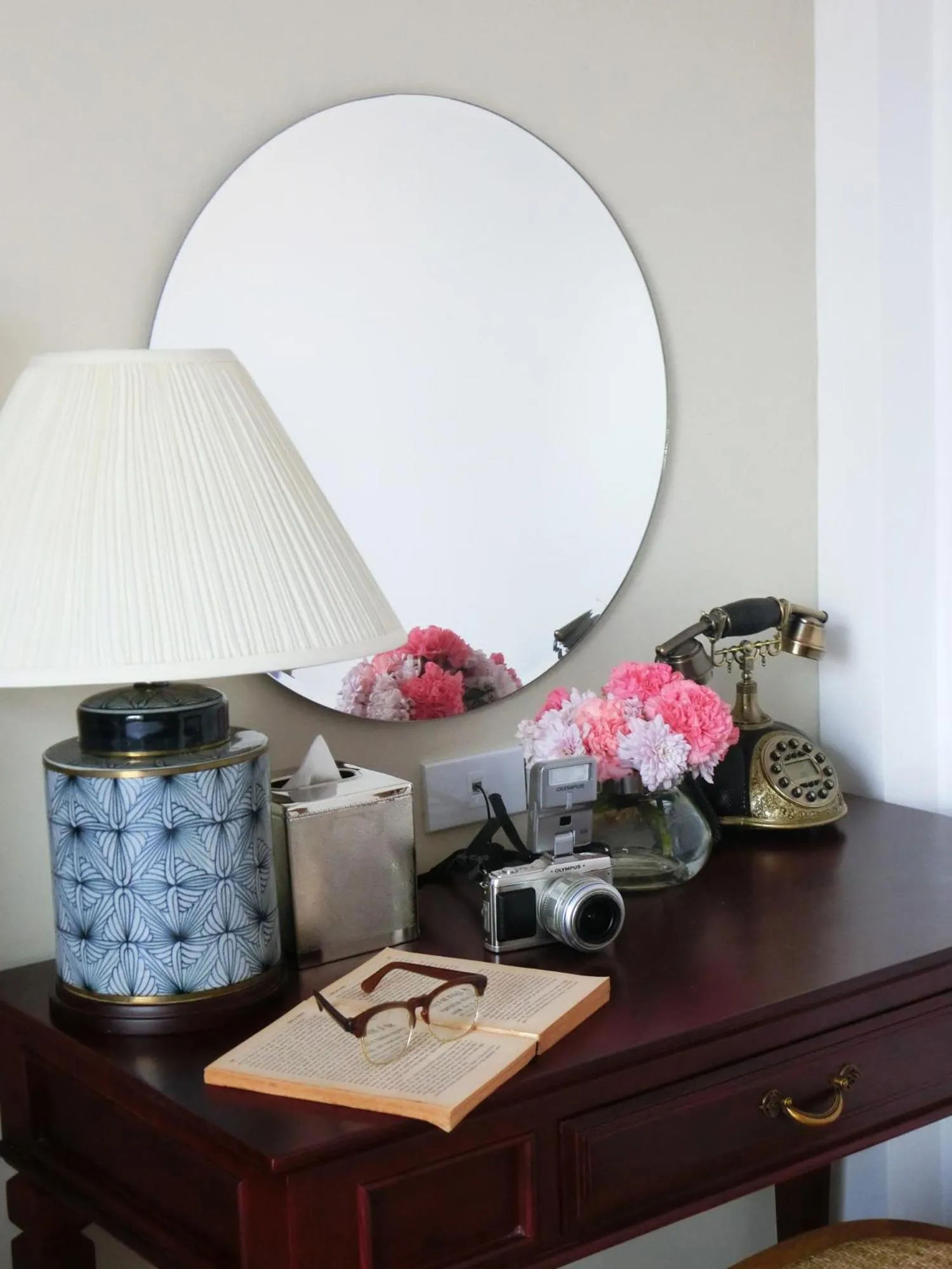 Seating area in Bloom Boutique Hotel & Cafe