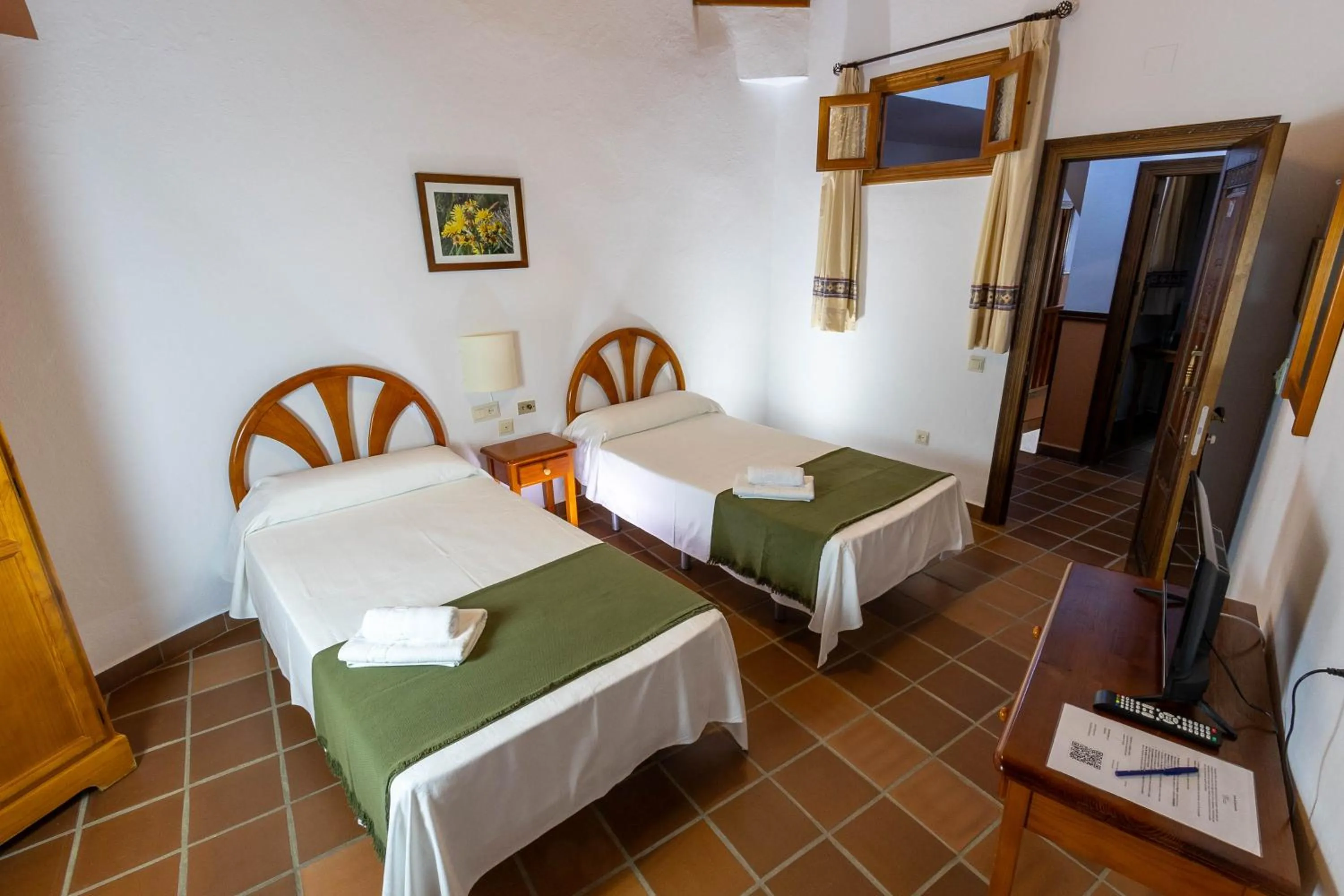 Economy Twin Room in Hotel La Fragua I