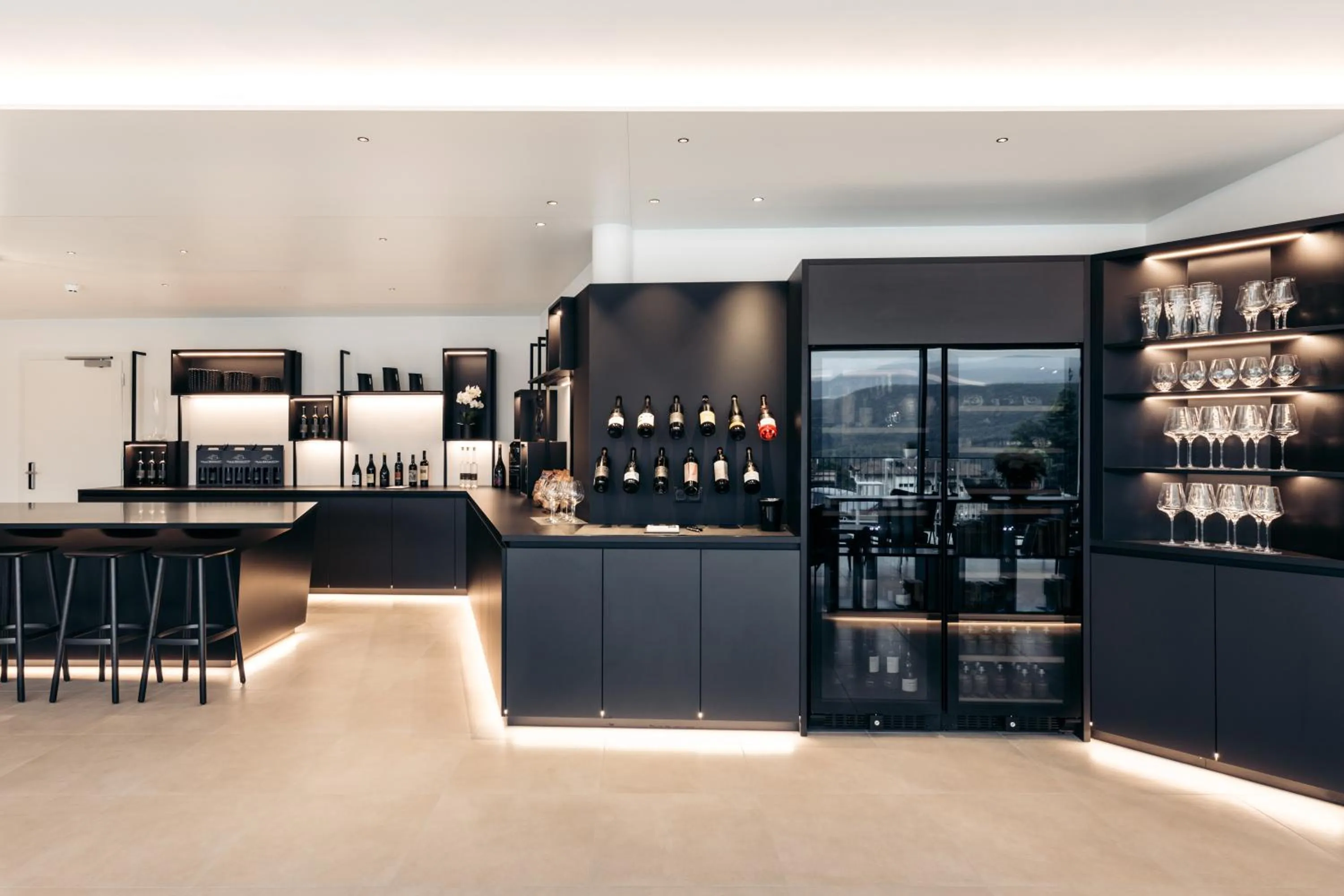 Coffee/tea facilities in Villa Weingarten