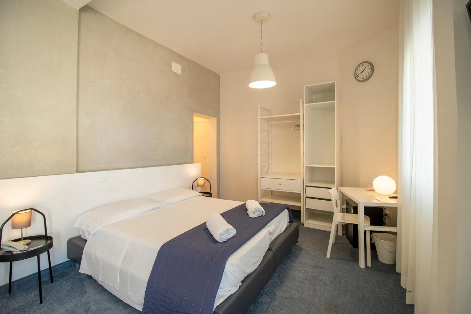 Bed in Hotel Concordia