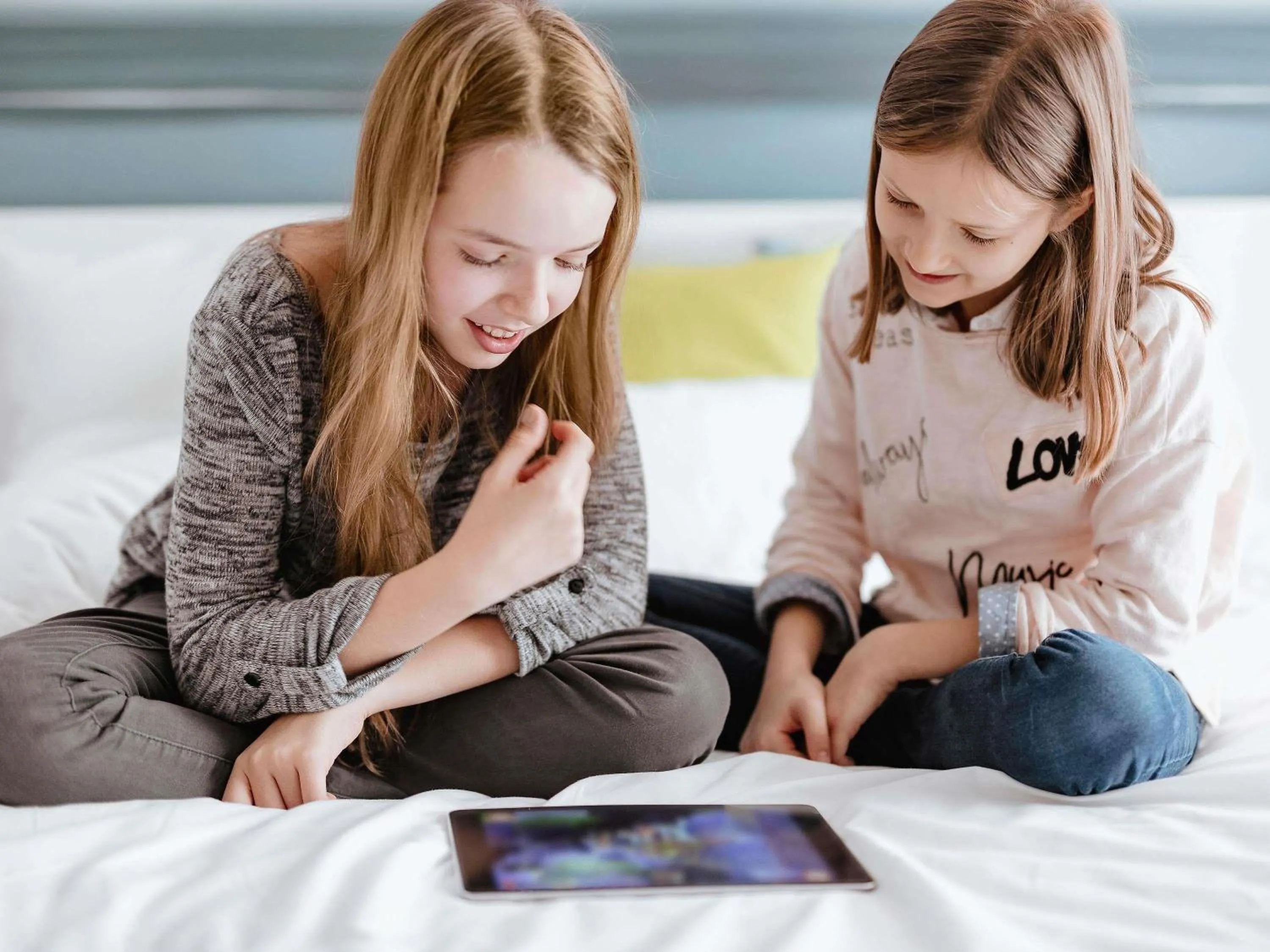 Bedroom in Ibis Barcelona Santa Coloma