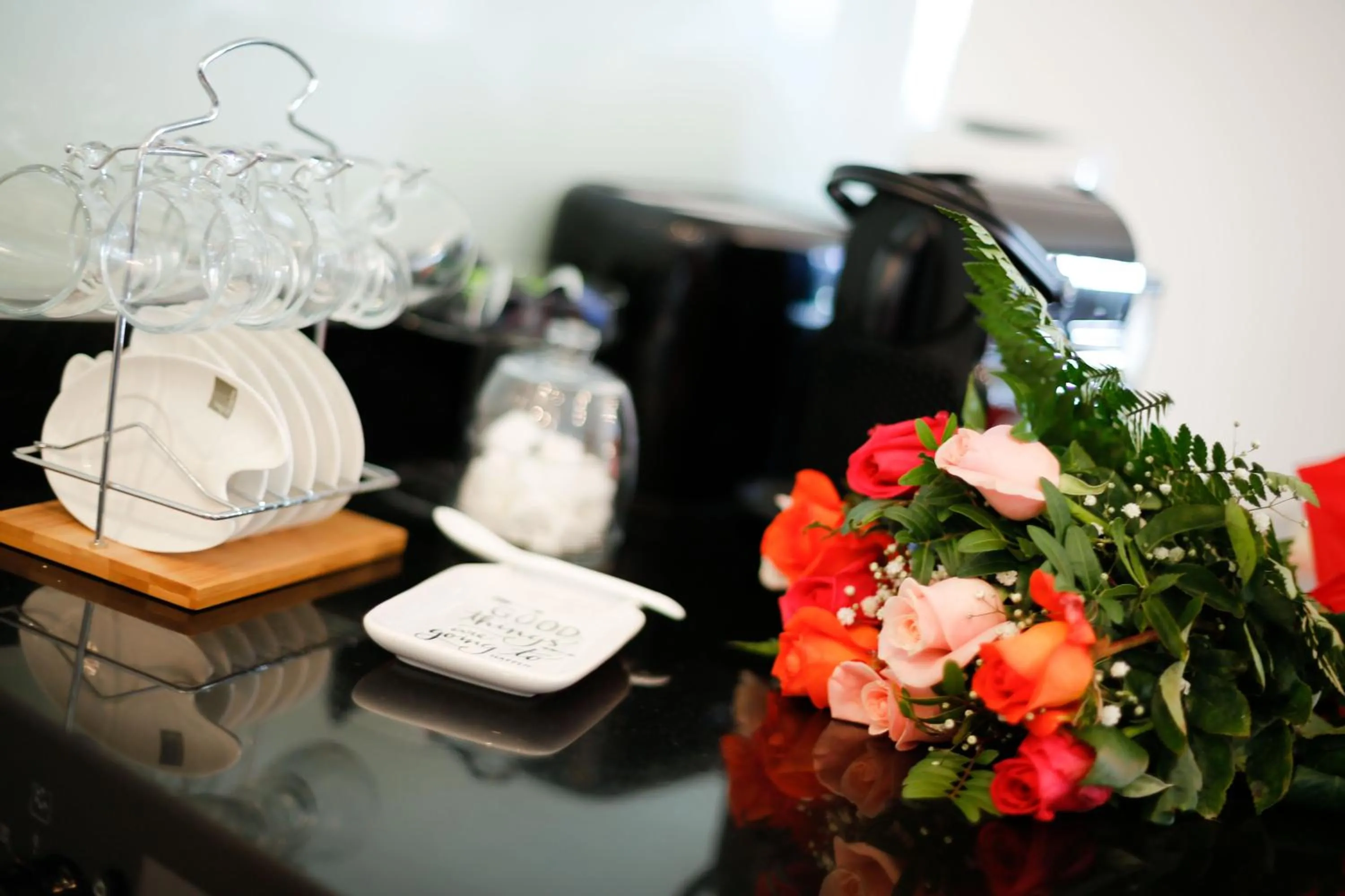Coffee/tea facilities in Sea view luxury apartment