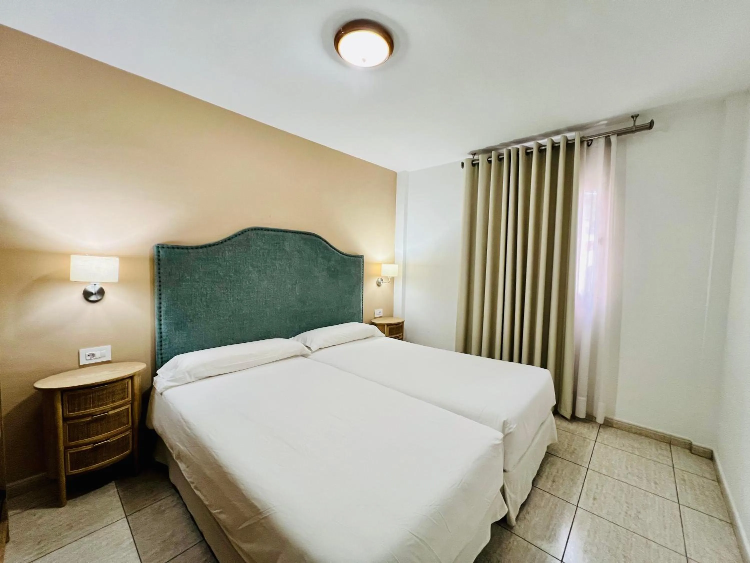 Bed in Apartamentos Frontera