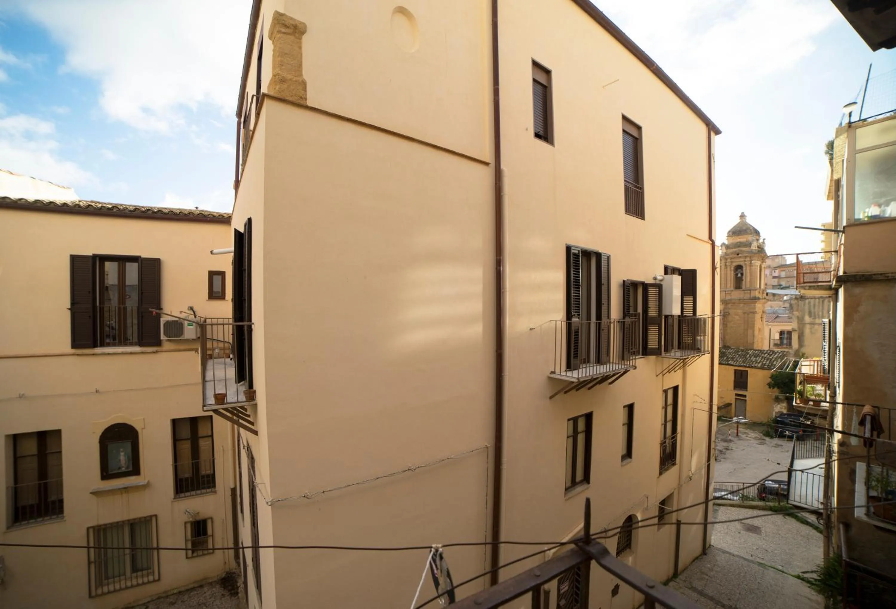 Property building in Suite Dreams