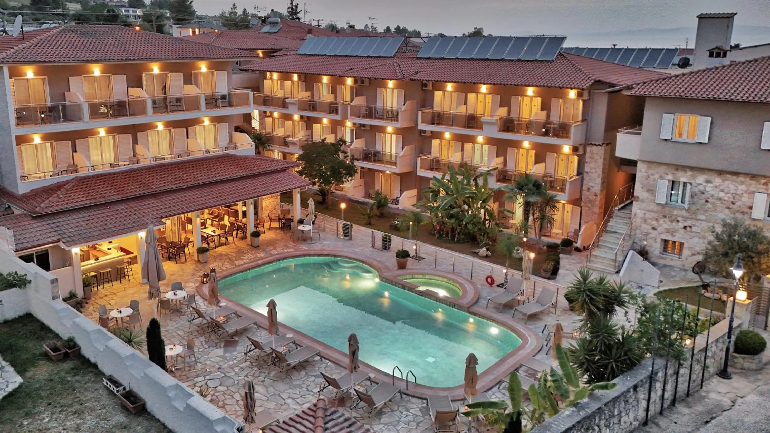 Sarantis Hotel