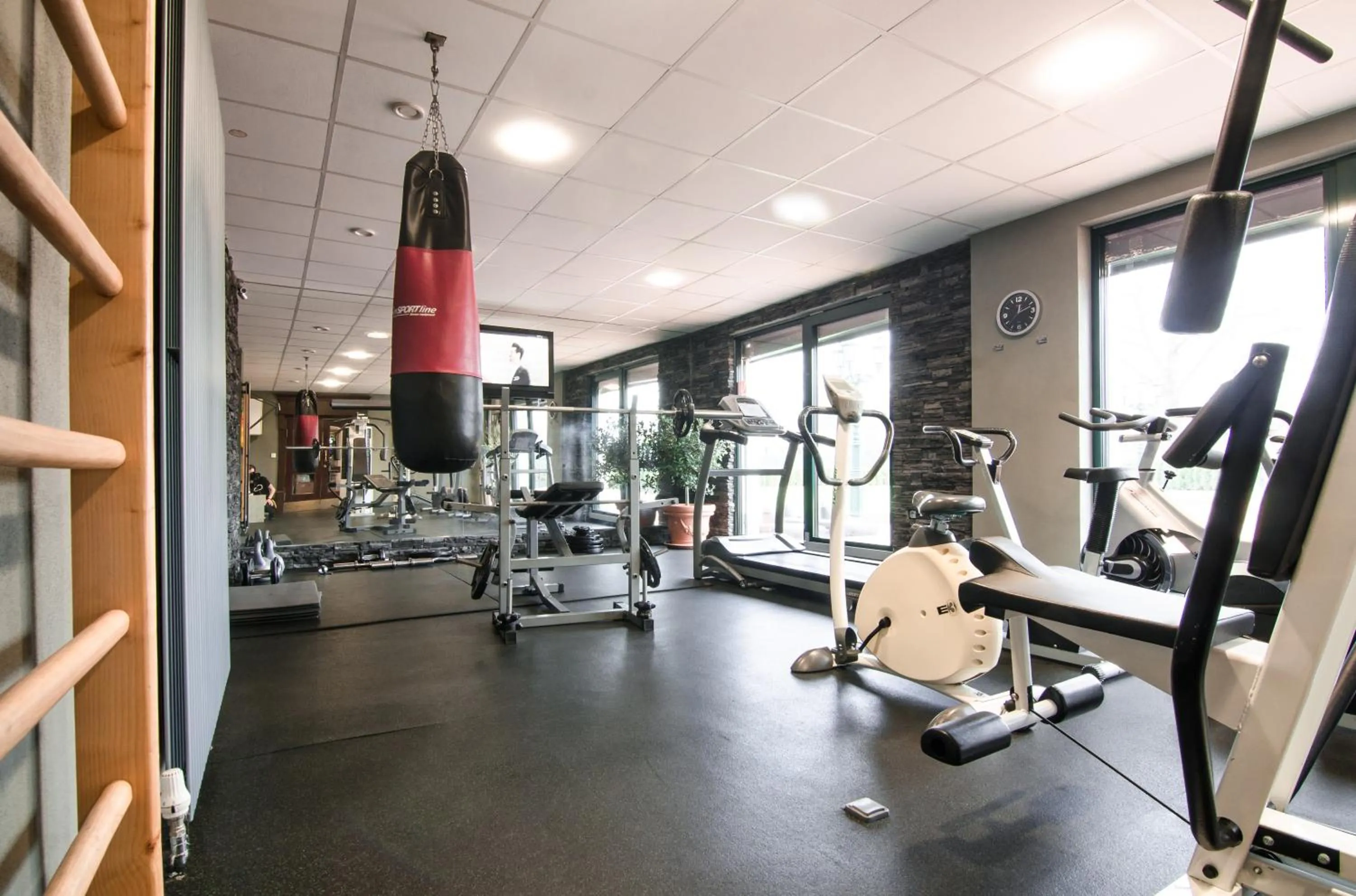 Fitness centre/facilities in Grand Boutique Hotel