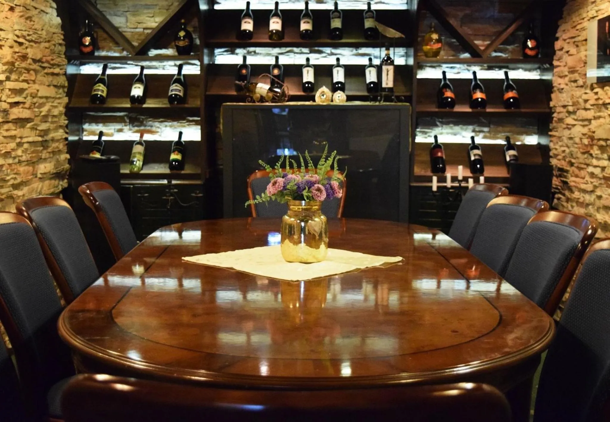 Grand Boutique Hotel