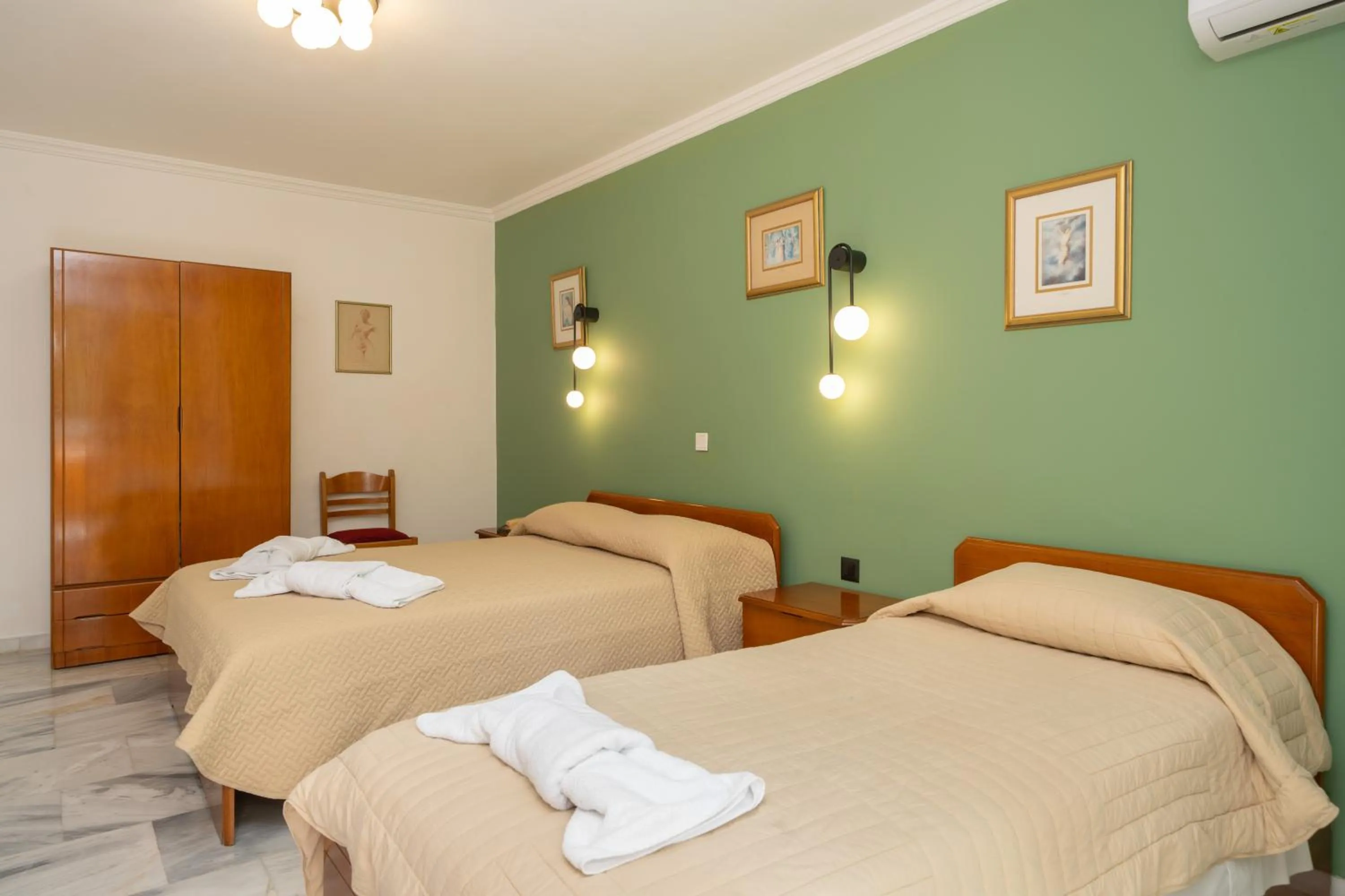 Bed in Odysseus Palace