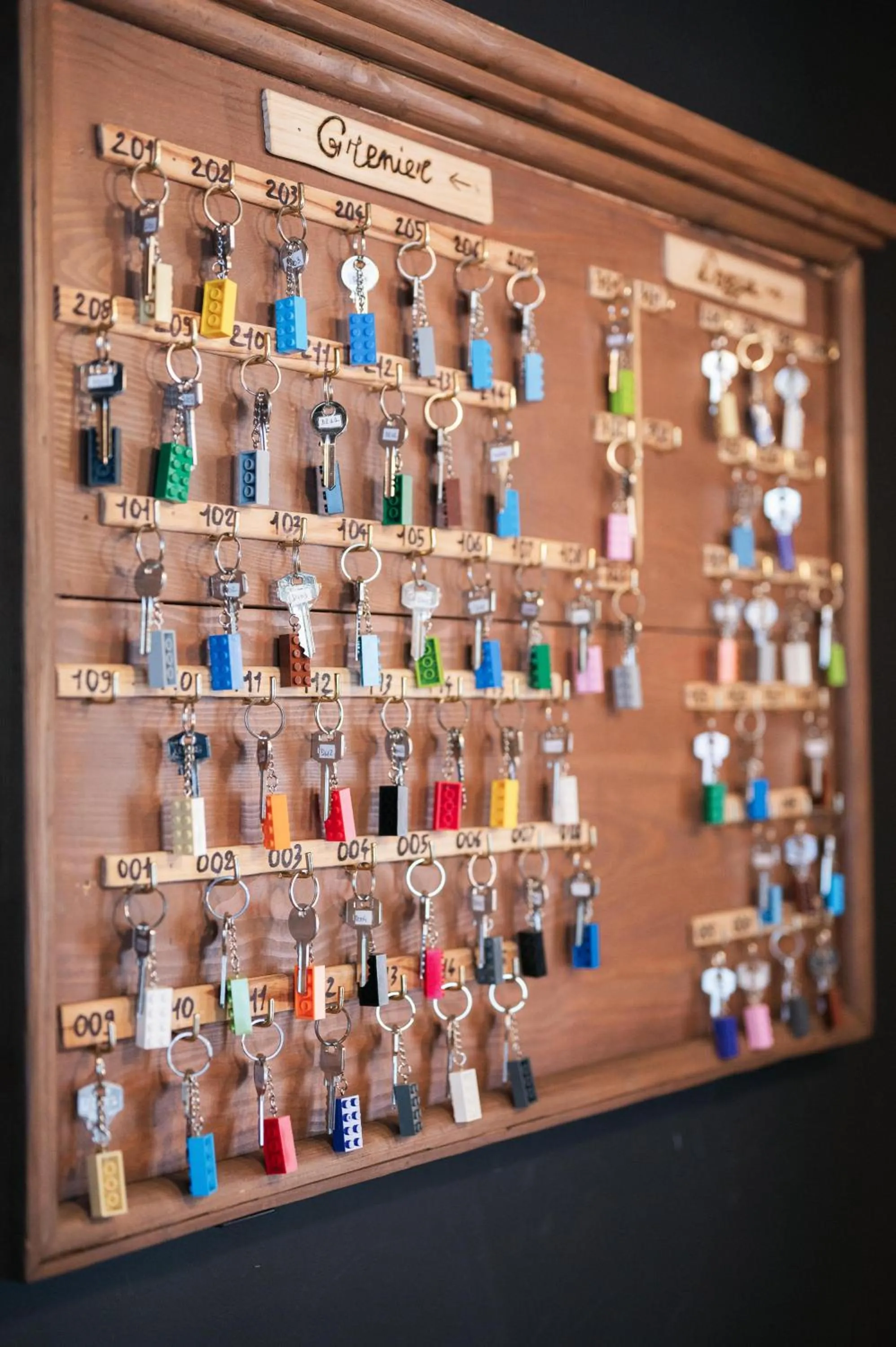 Decorative detail in Mamie Megève