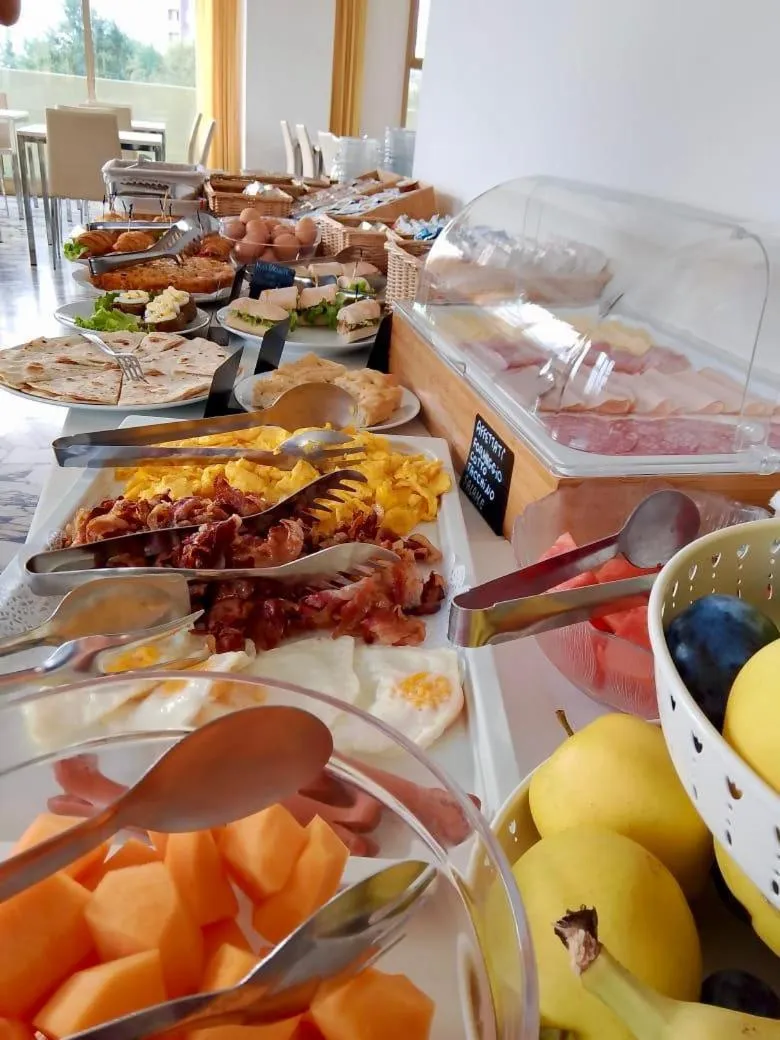 Breakfast in Hotel Metropol