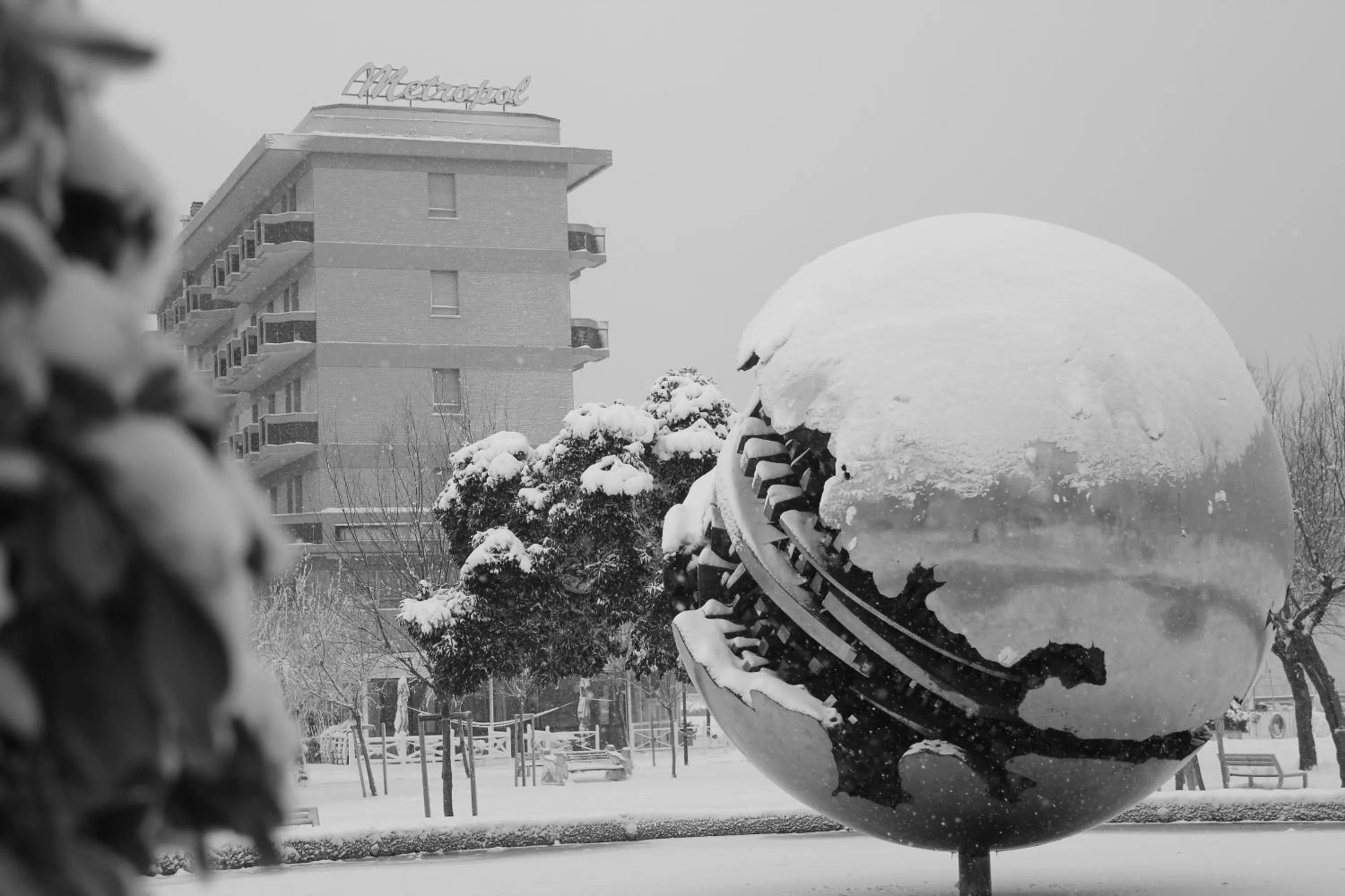 Property building in Hotel Metropol