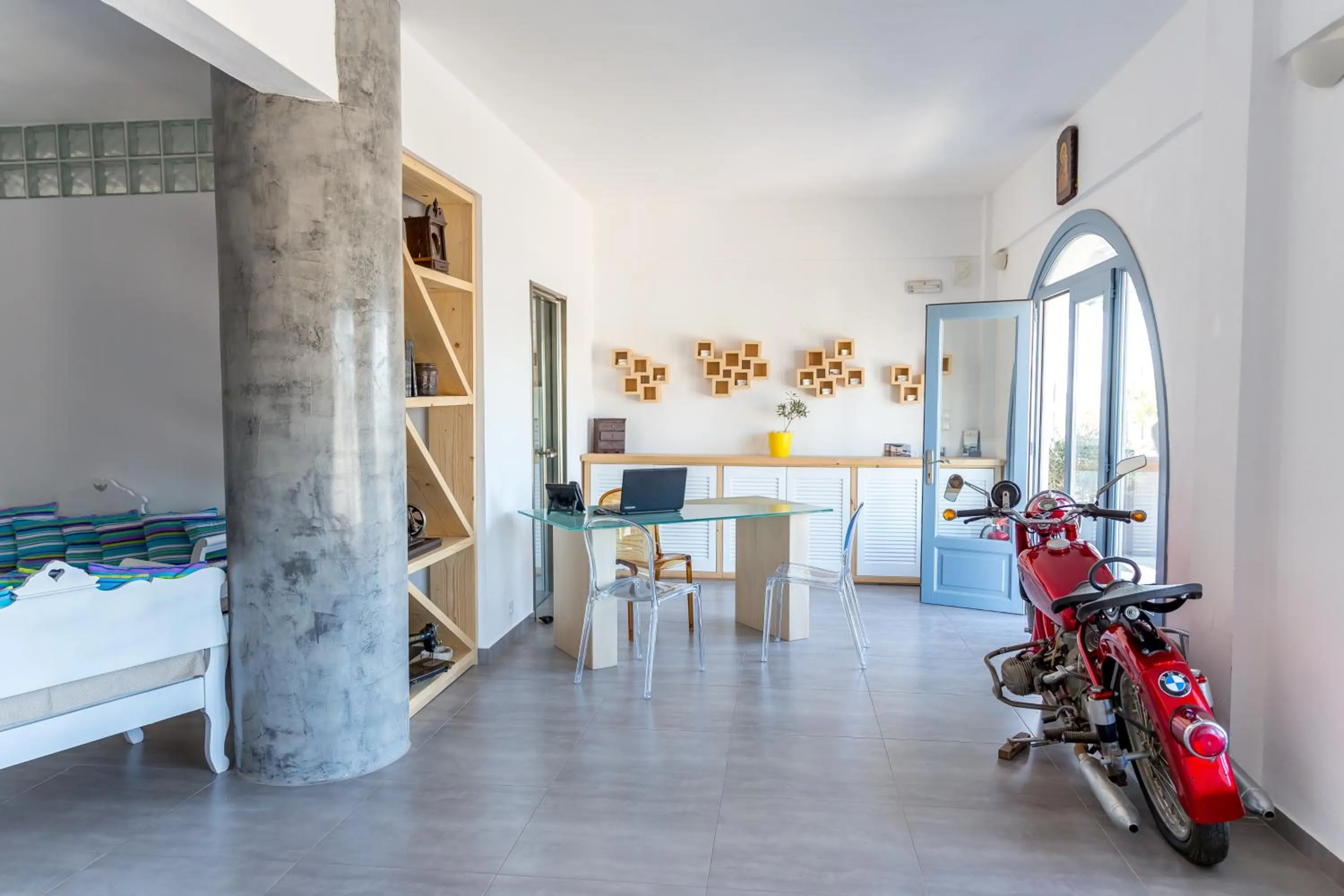 Lobby or reception in Caldera Romantica Hotel