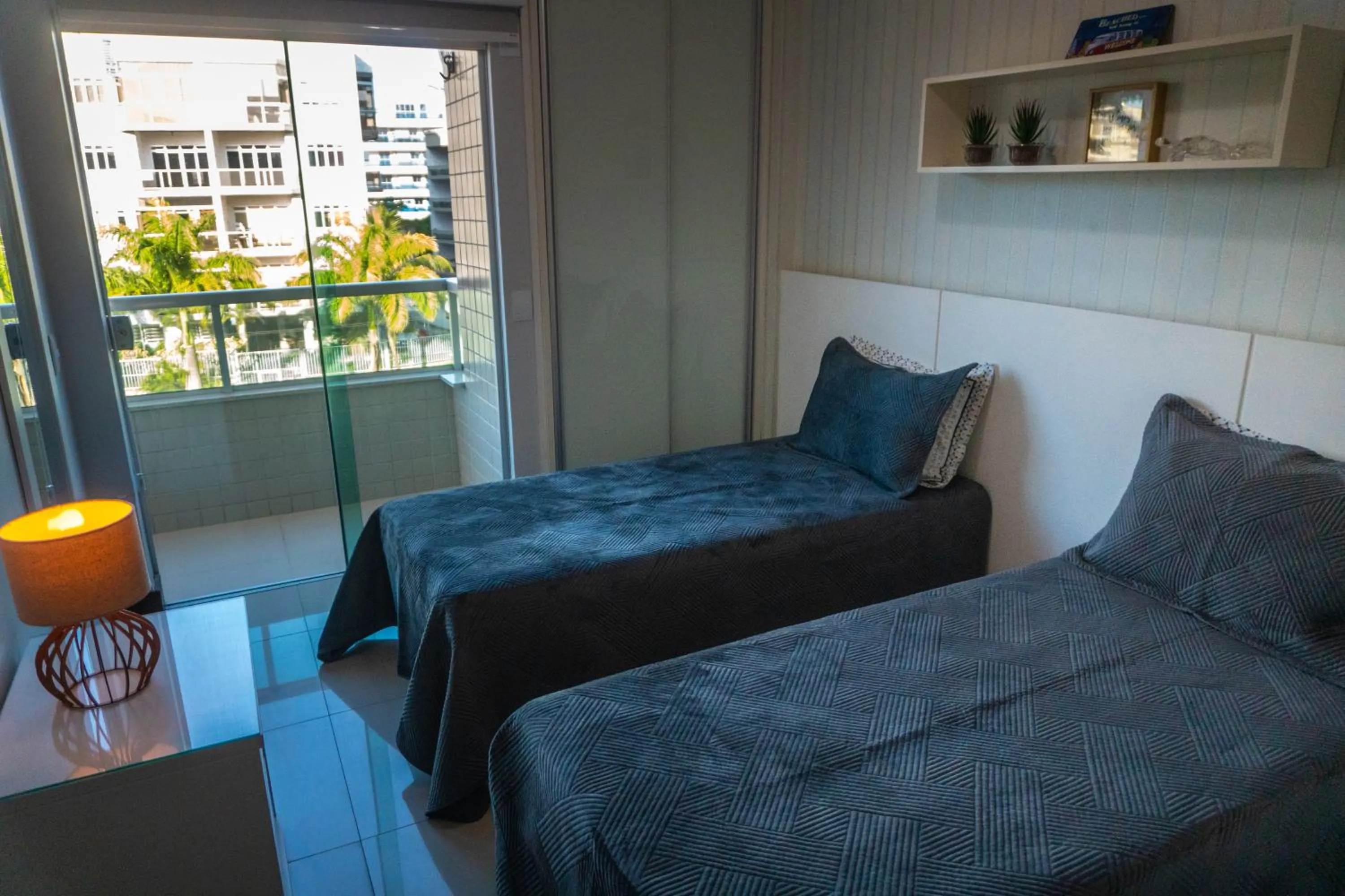 Bedroom, Bed in Maravilhoso Apto na Praia do Forte Wi-Fi 600 MB
