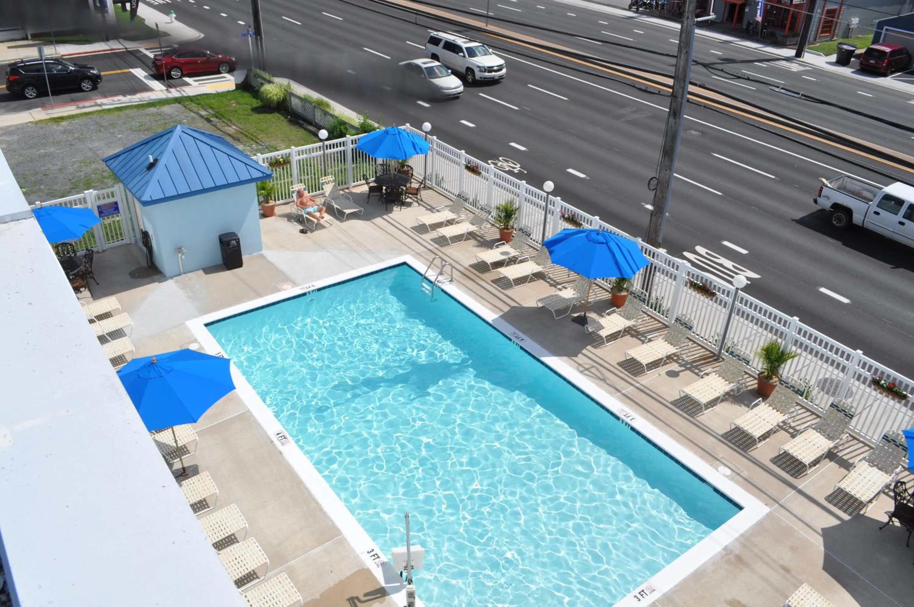 Swimming pool in Coastal Inn - Ocean City