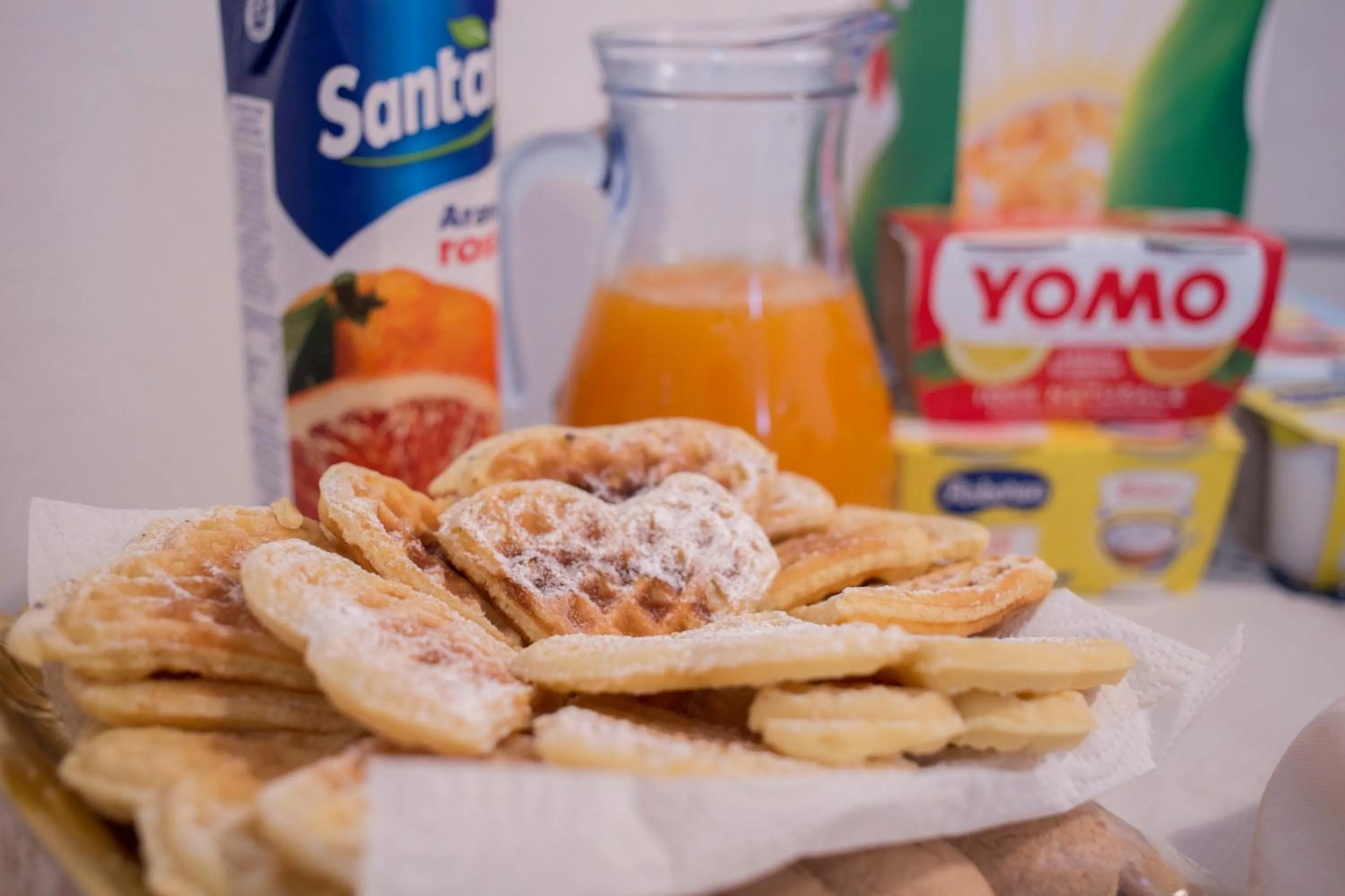 Buffet breakfast in Sandalia B&B