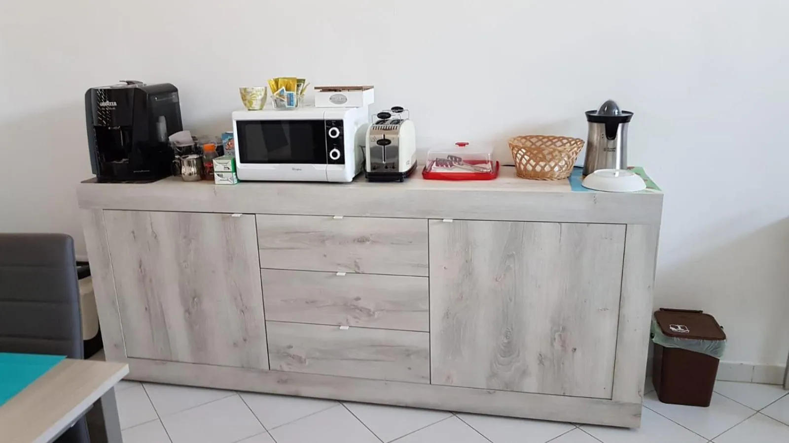 Coffee/tea facilities in Sandalia B&B