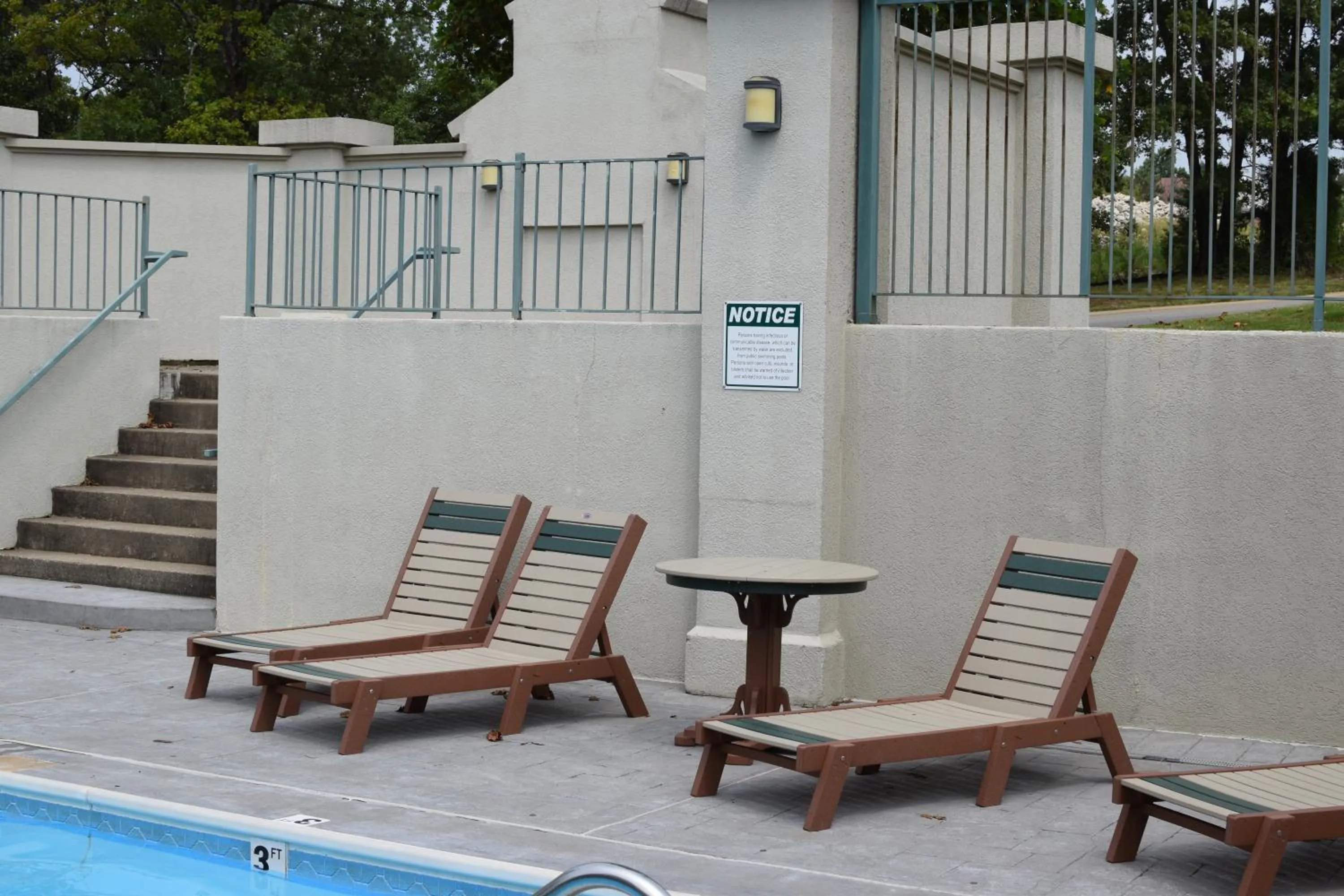 Swimming pool in Grant's Condo in The Greens