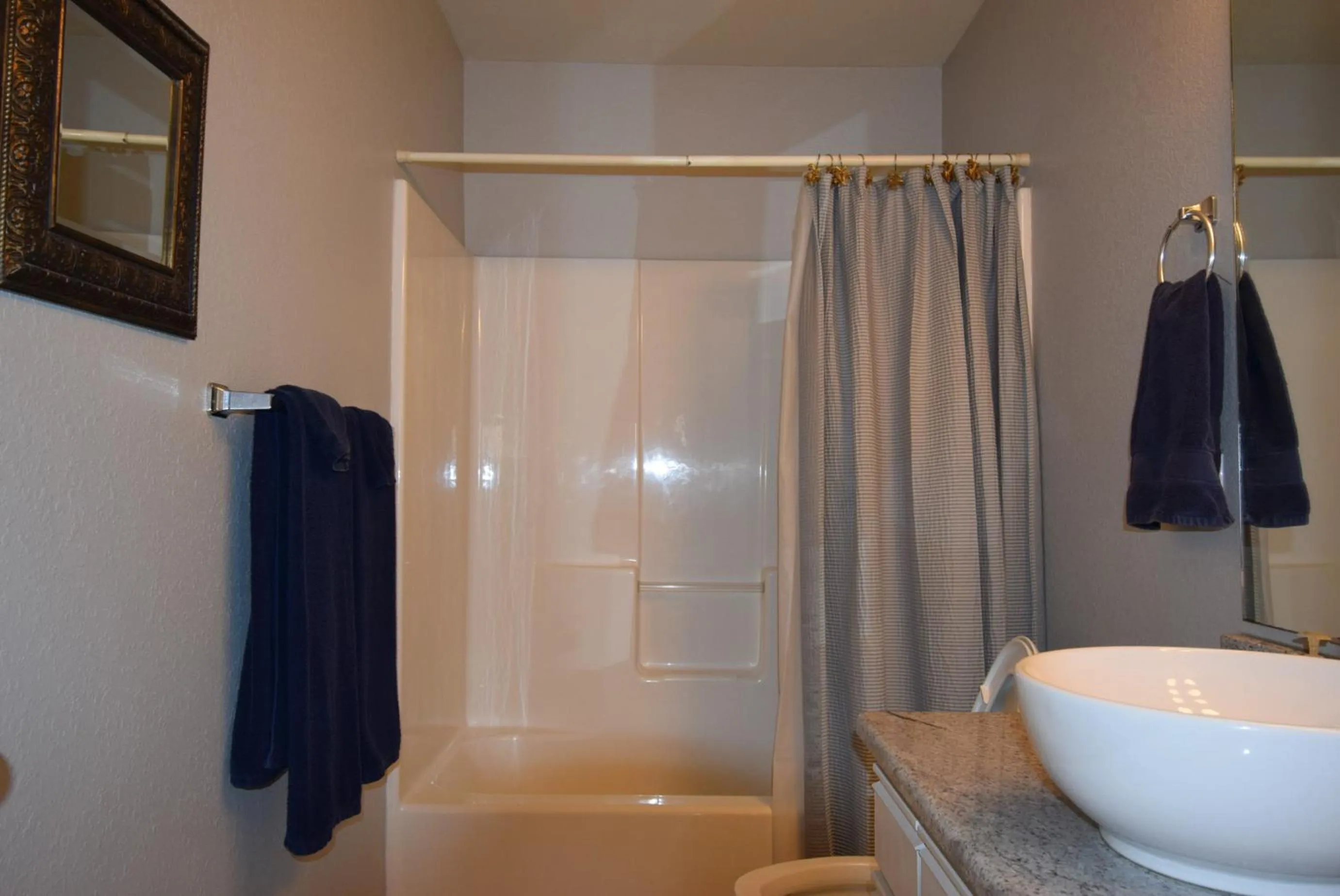 Bathroom in Grant's Condo in The Greens