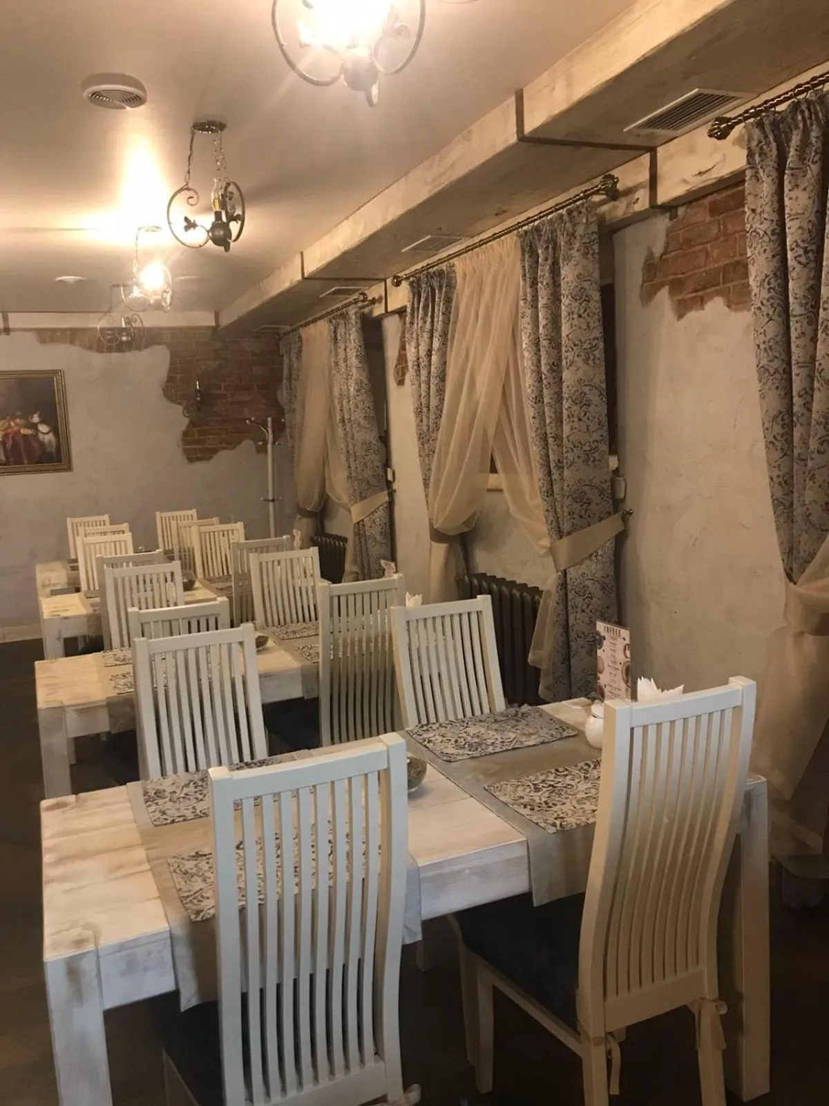 Restaurant/places to eat in Centralnyi hotel