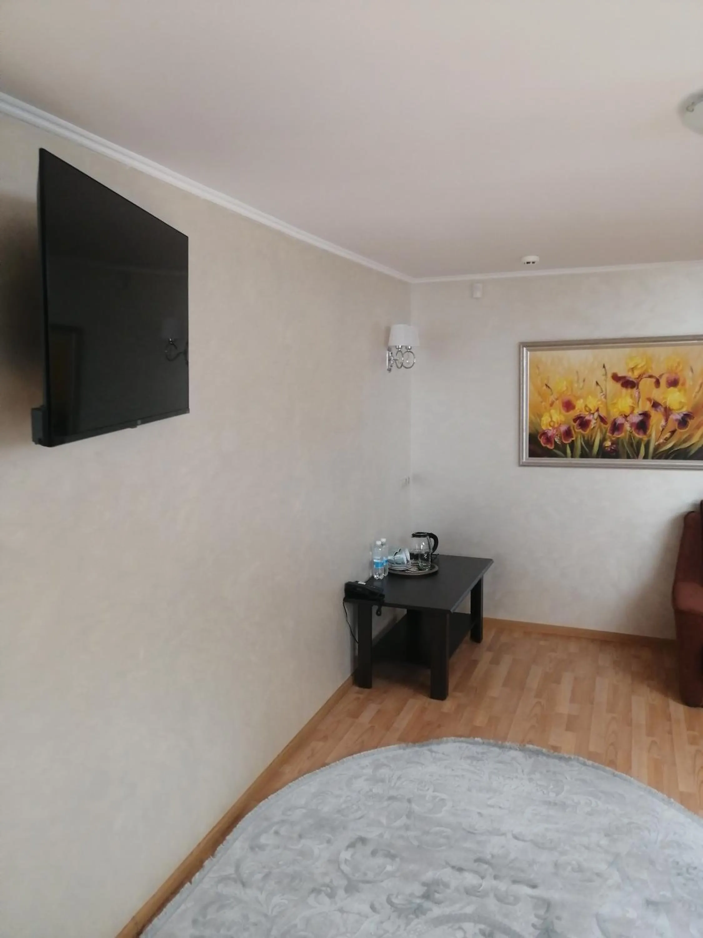 Communal lounge/ TV room, Bed in Centralnyi hotel