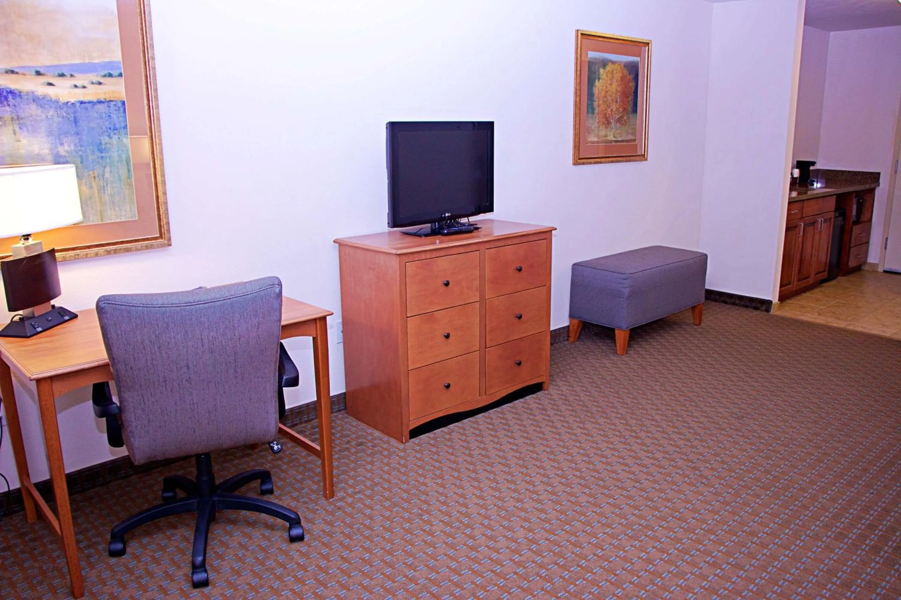 Bedroom in Hampton Inn Sidney