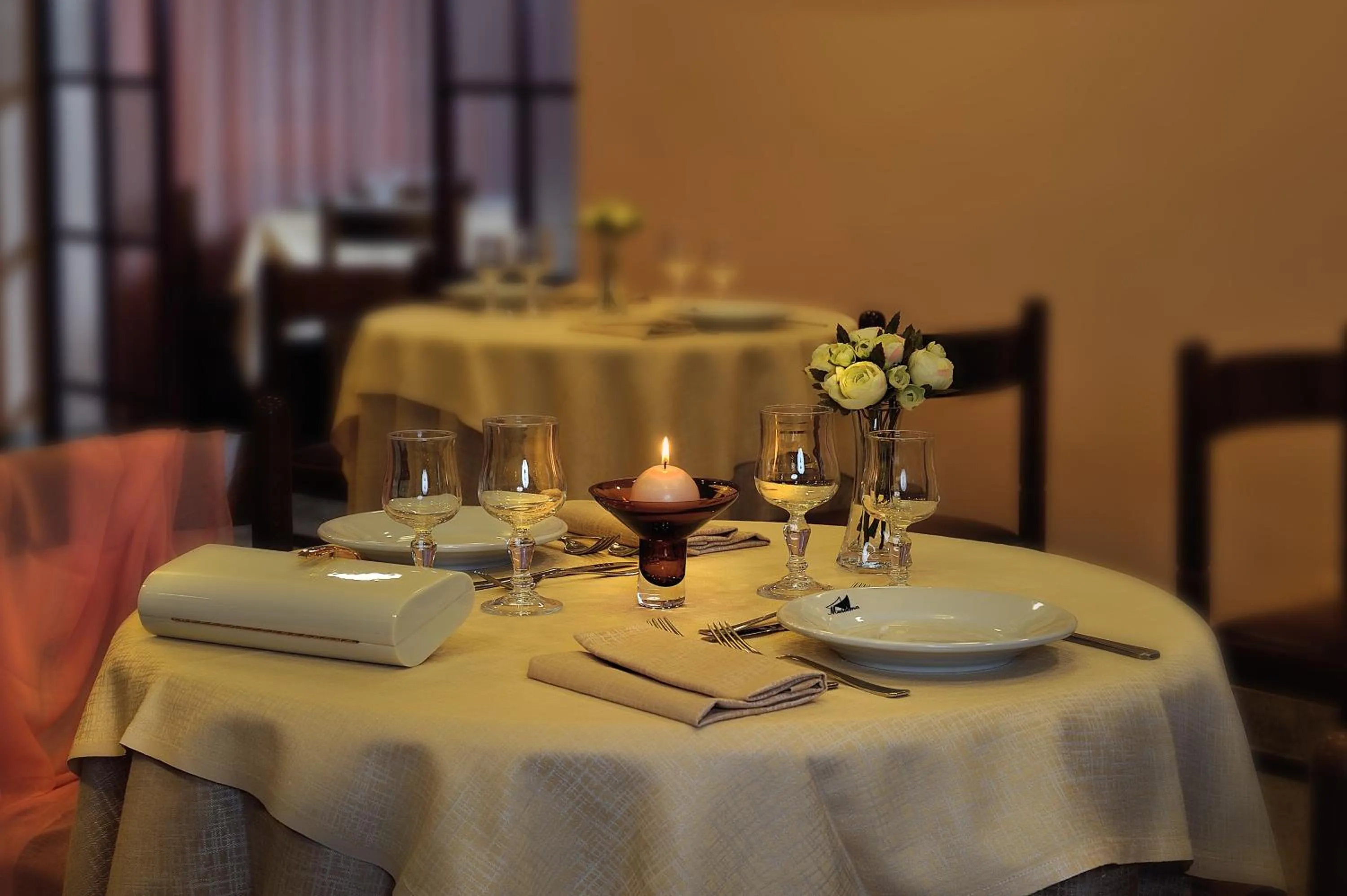Restaurant/places to eat in Hotel Marilena