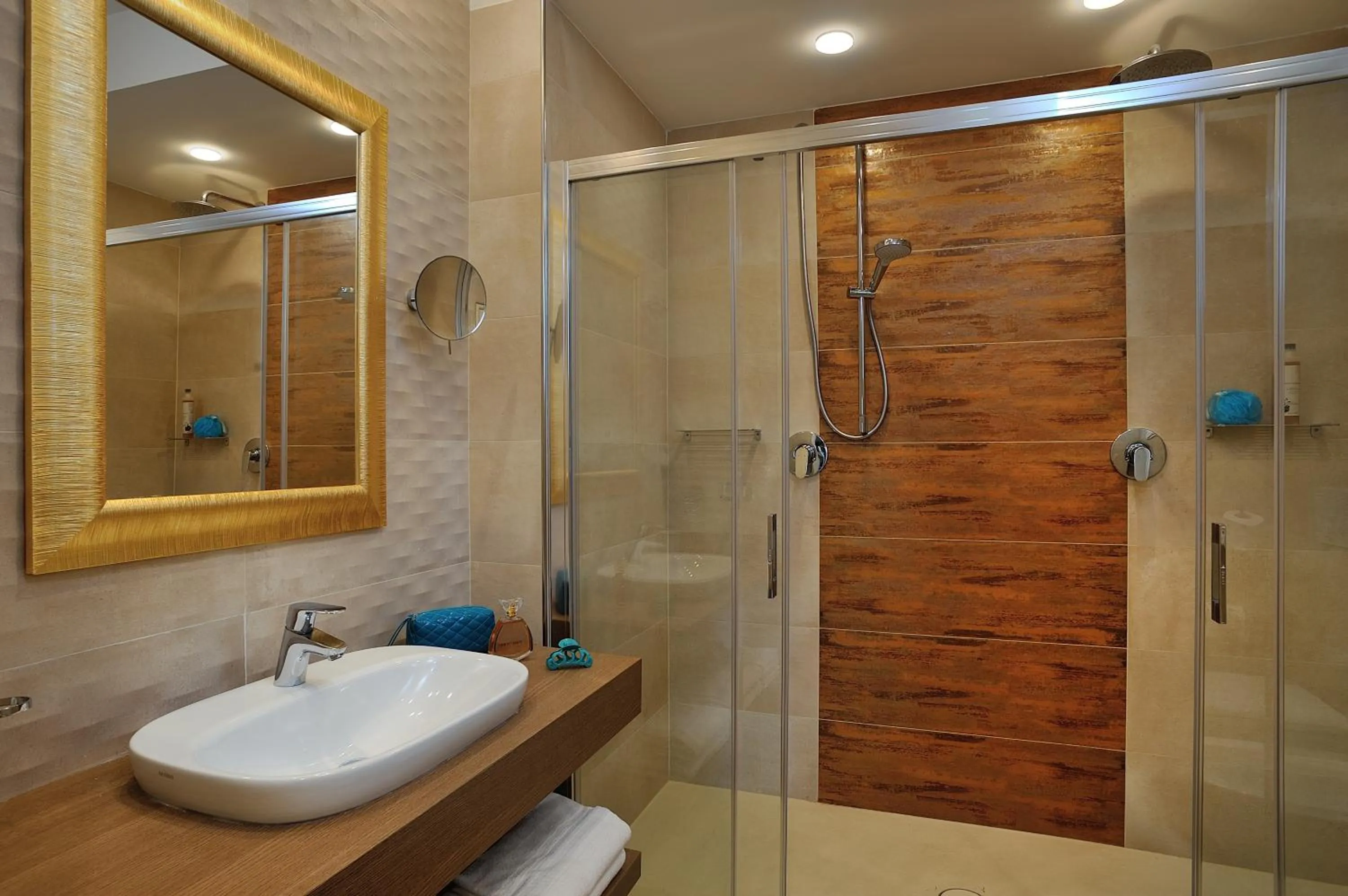 Bathroom in Hotel Marilena