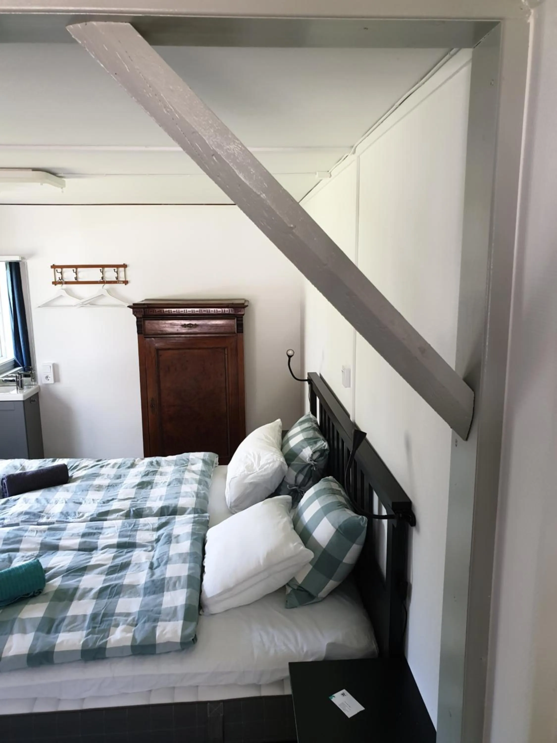 Bed in Den Sovande Älgen