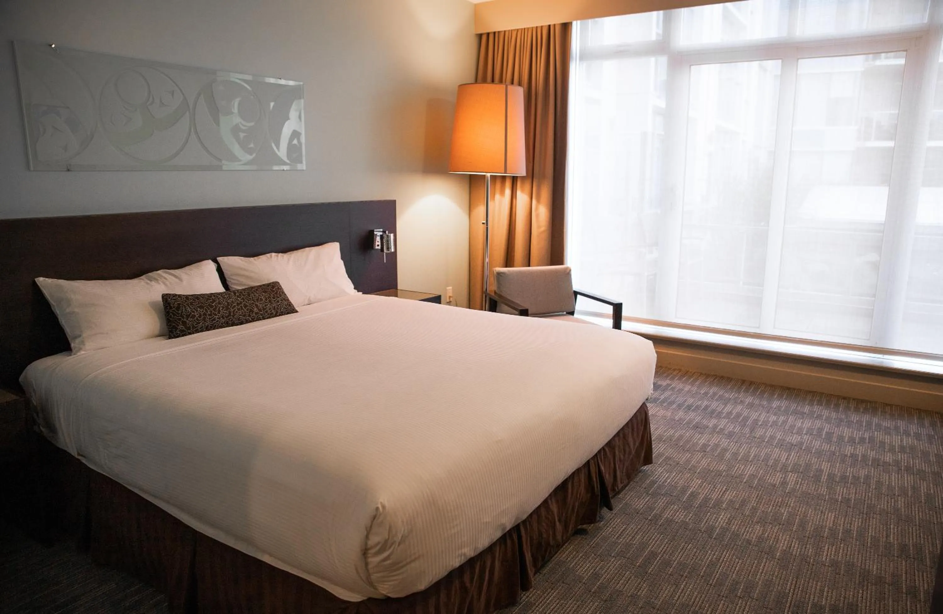 Bed in The Sidney Pier Hotel & Spa