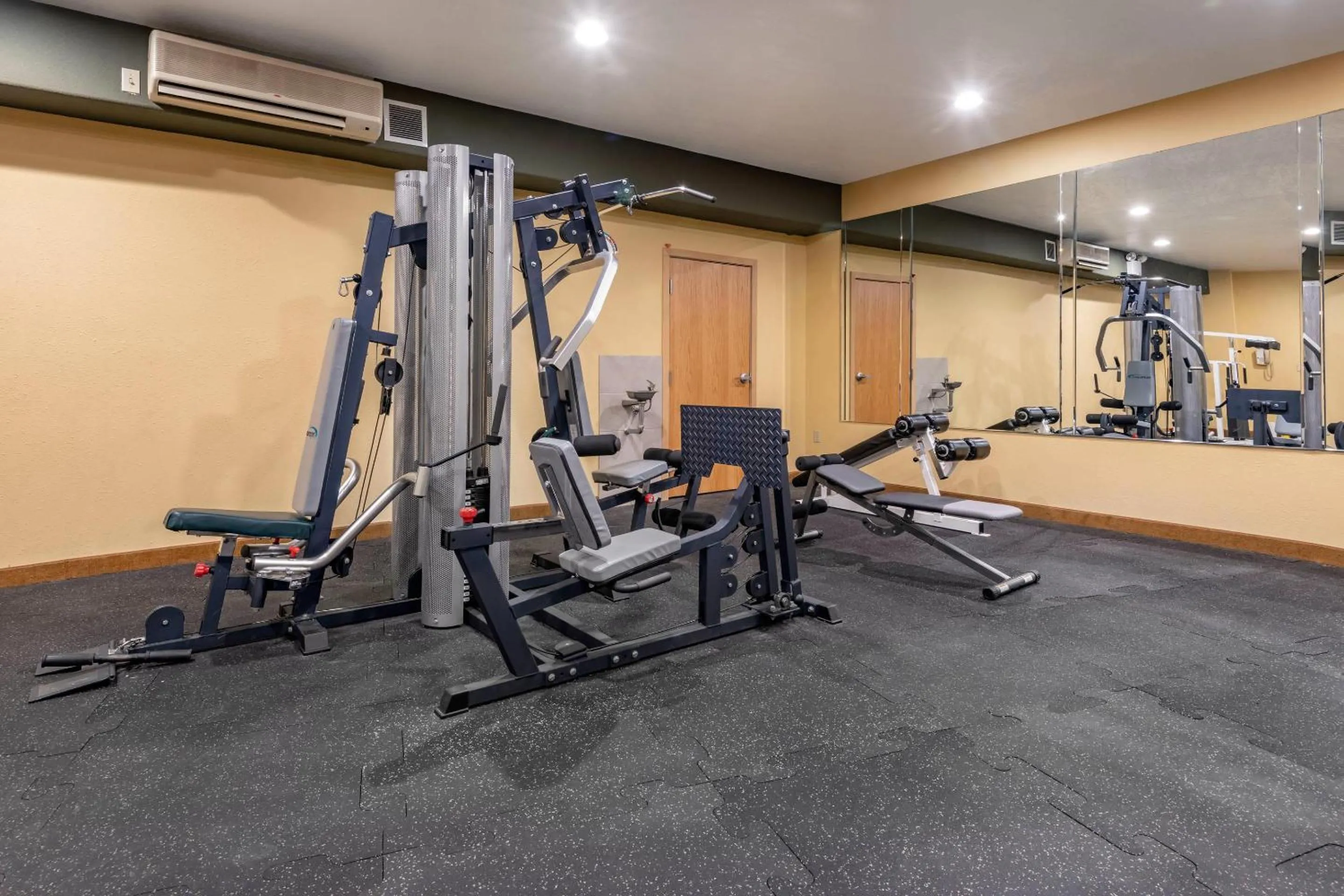 Fitness centre/facilities in Mountain Edge Suites at Sunapee, an Ascend Collection Hotel