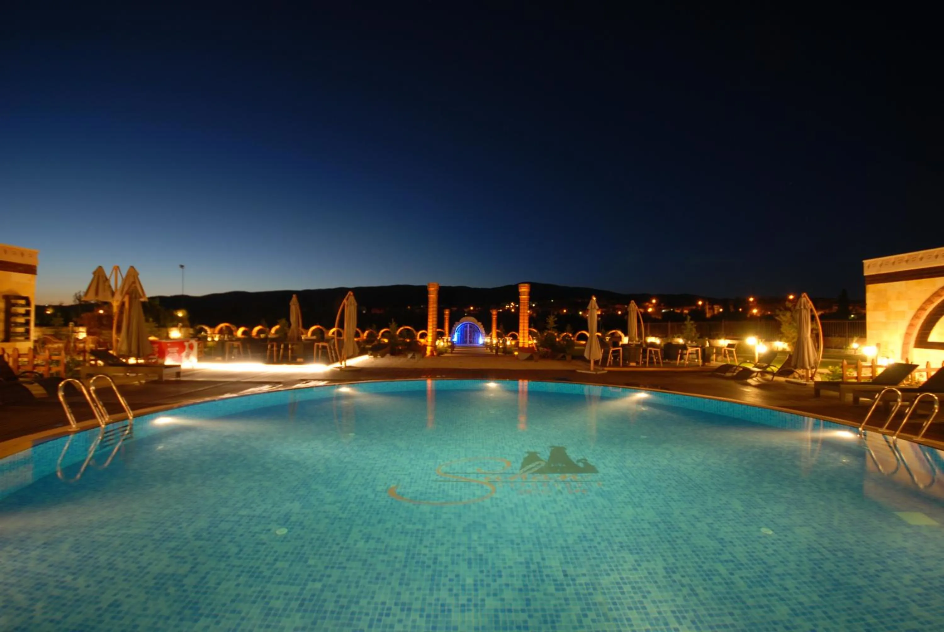 Swimming pool in Suhan Cappadocia Hotel & Spa