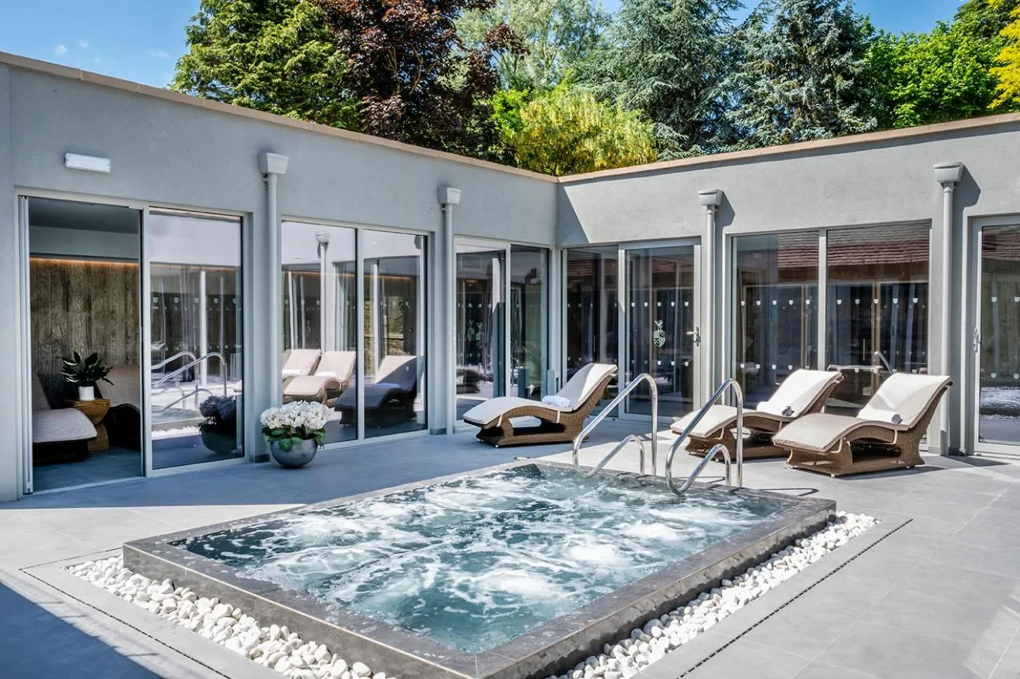 Spa and wellness centre/facilities in Fawsley Hall Hotel