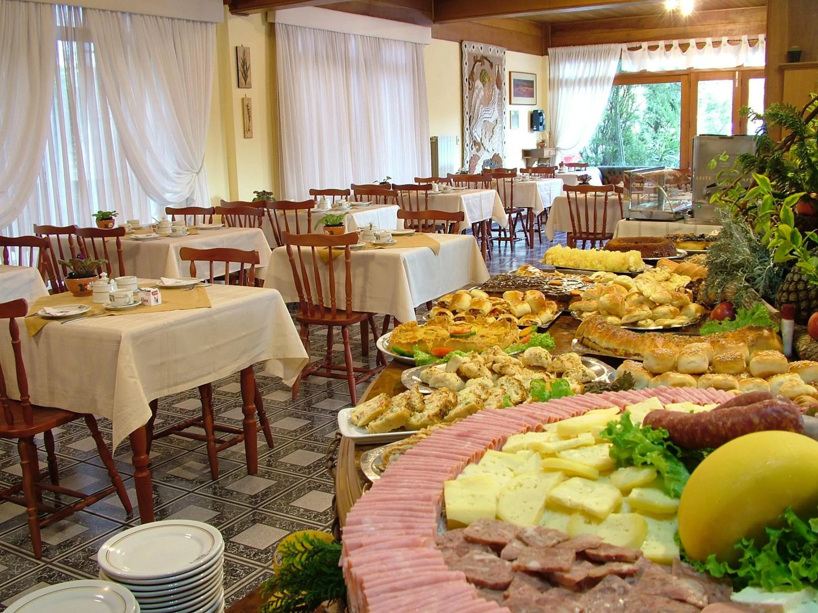 Restaurant/places to eat in Hotel Sky Gramado