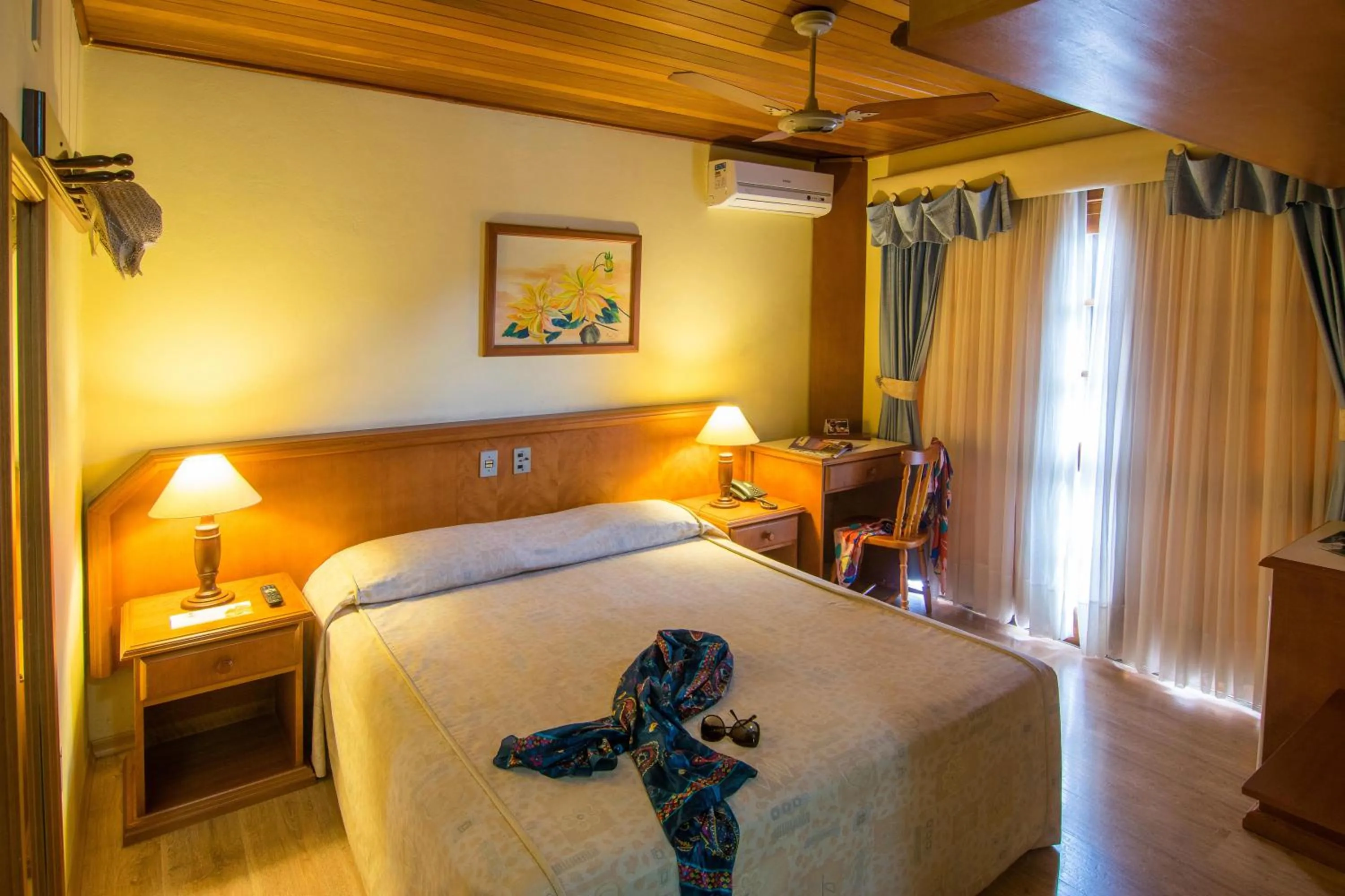 Bedroom, Bed in Hotel Sky Gramado