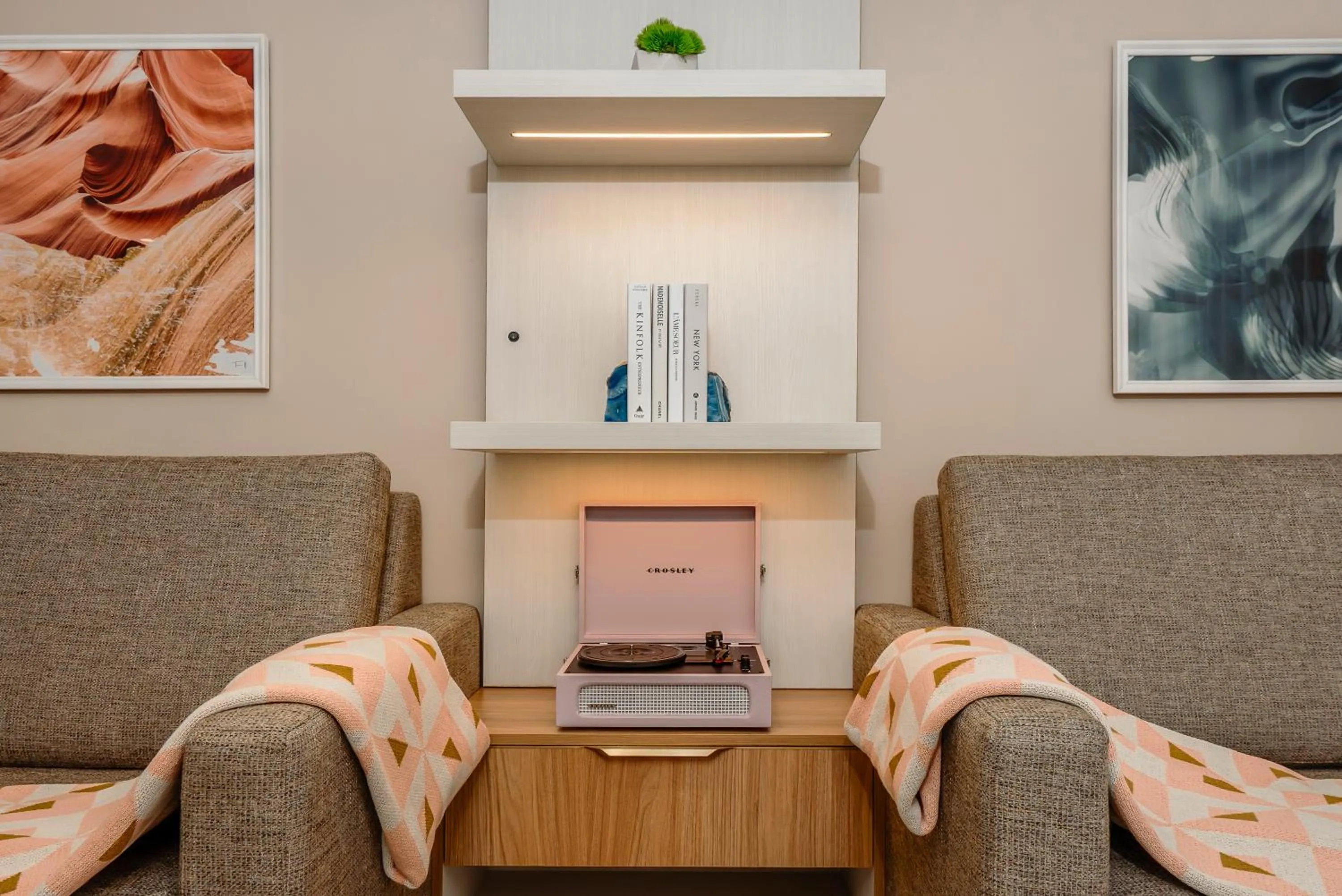 Living room in The Bentley Hotel Southampton