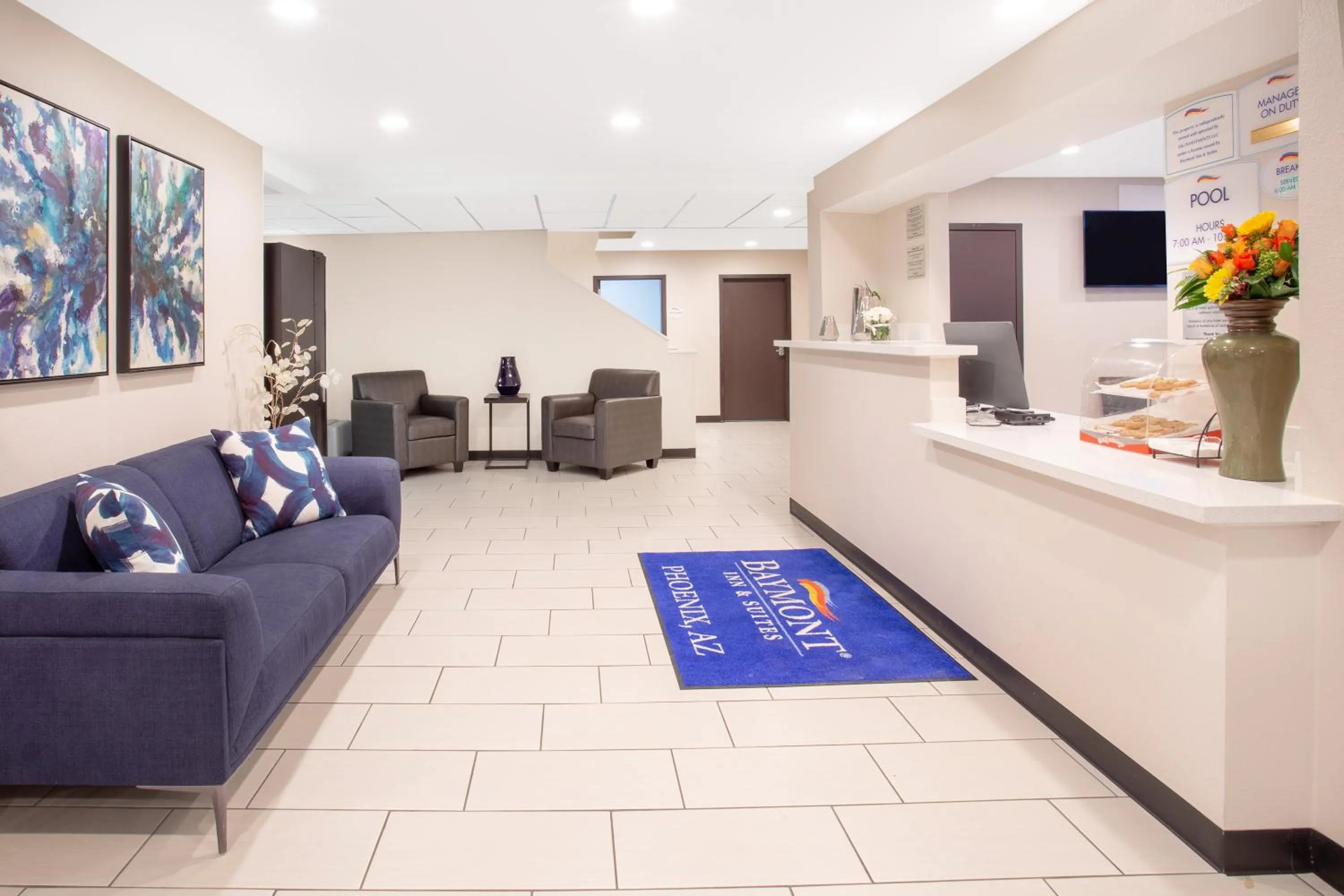 Decorative detail in Baymont by Wyndham Phoenix I-10 near 51st Ave