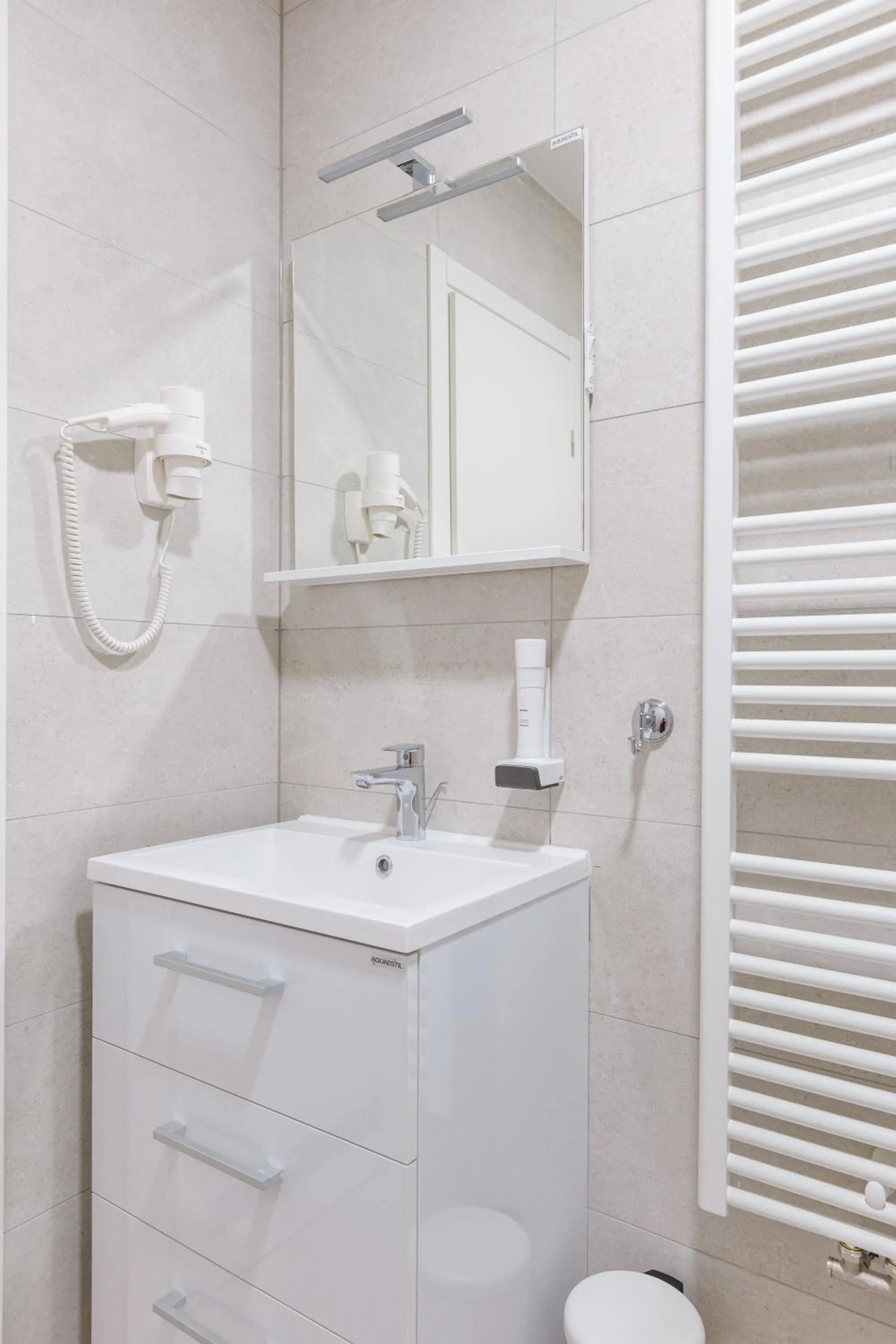 Bathroom in Stay Swanky Bed & Breakfast